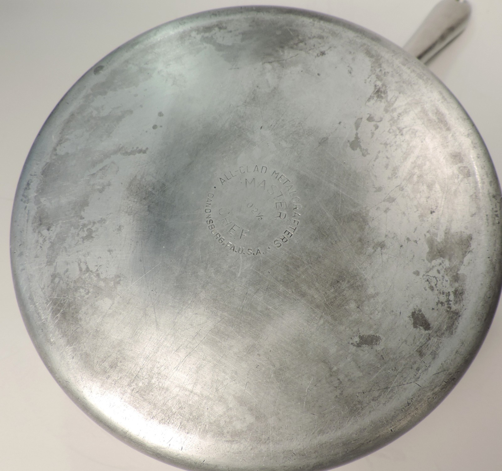 ALL-CLAD MASTER CHEF 2 1/2 QT SAUTE PAN (SAUCE PAN) (NO LID)
