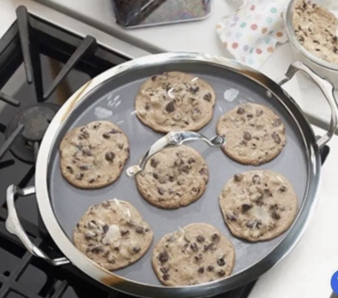 Princess House Round Non-Stick Griddle Pan with Glass Lid & Long Handle