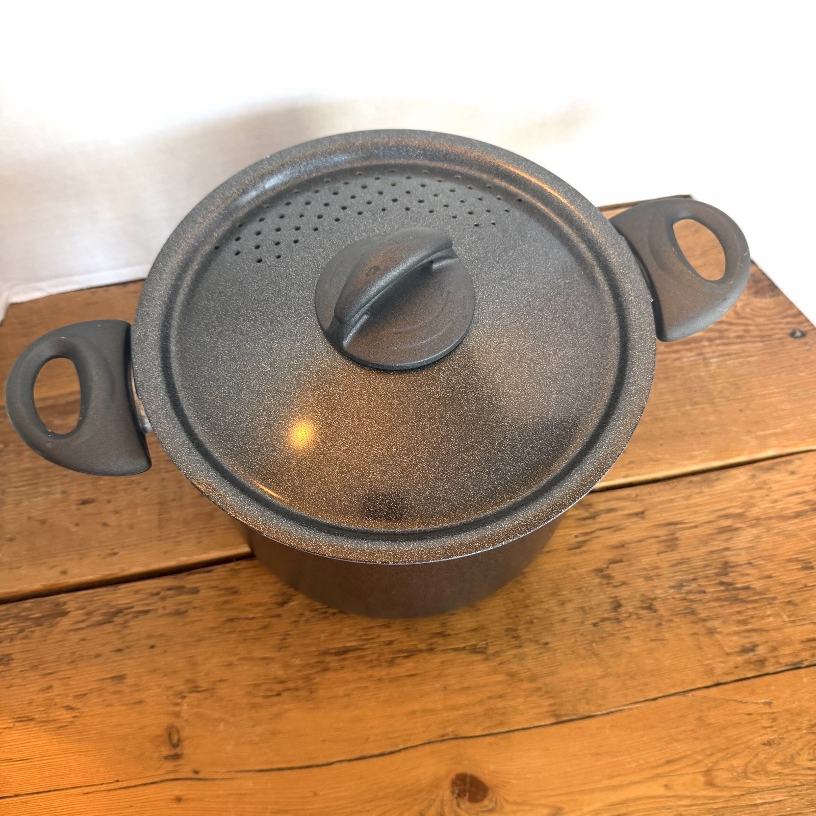 Megaware Black Stock Pot With Strainer Lid 6” Tall Made In Italy