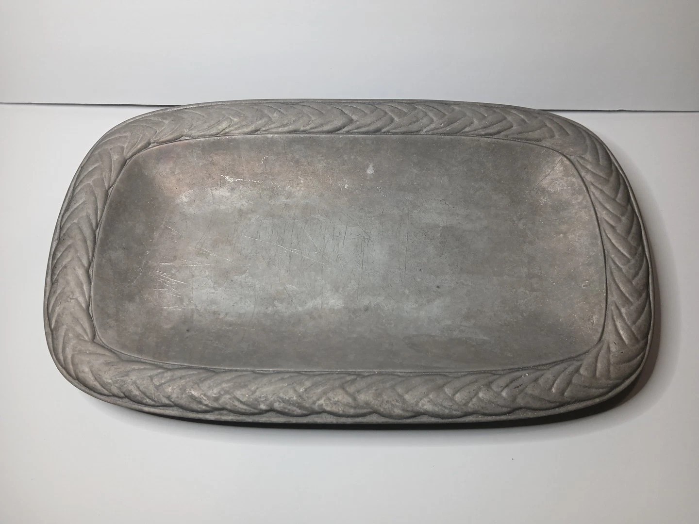 Wilton RWP Armetale Gourmet Grillware Grilling and Serving Tray, 16.5-Inch