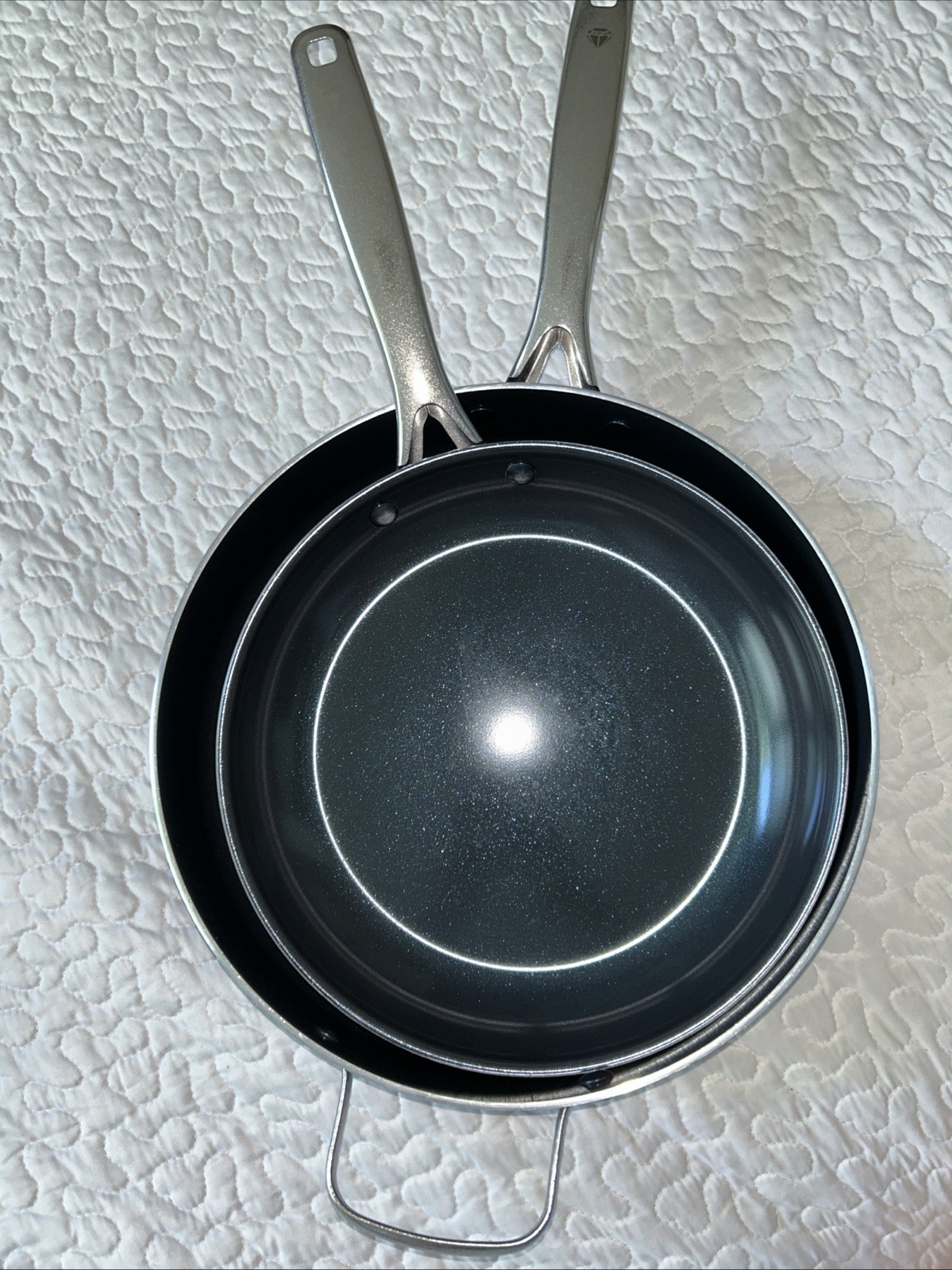 Blue Diamond Cookware 10” Frypan and 12” Skillet Nonstick Ceramic Lot of 2