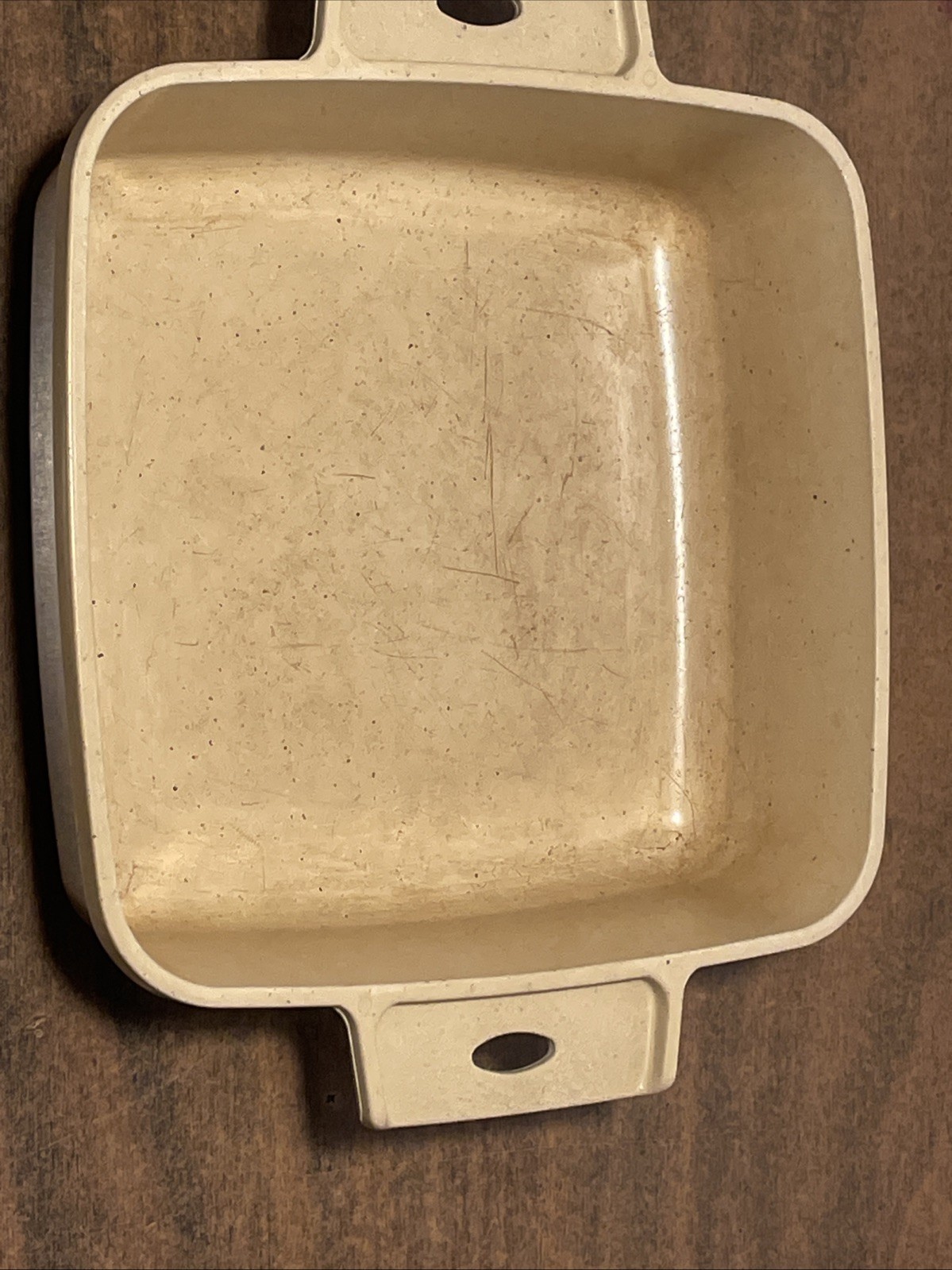 Vintage LittonWare Covered Dish Microwave Safe 1.5 Quart Used