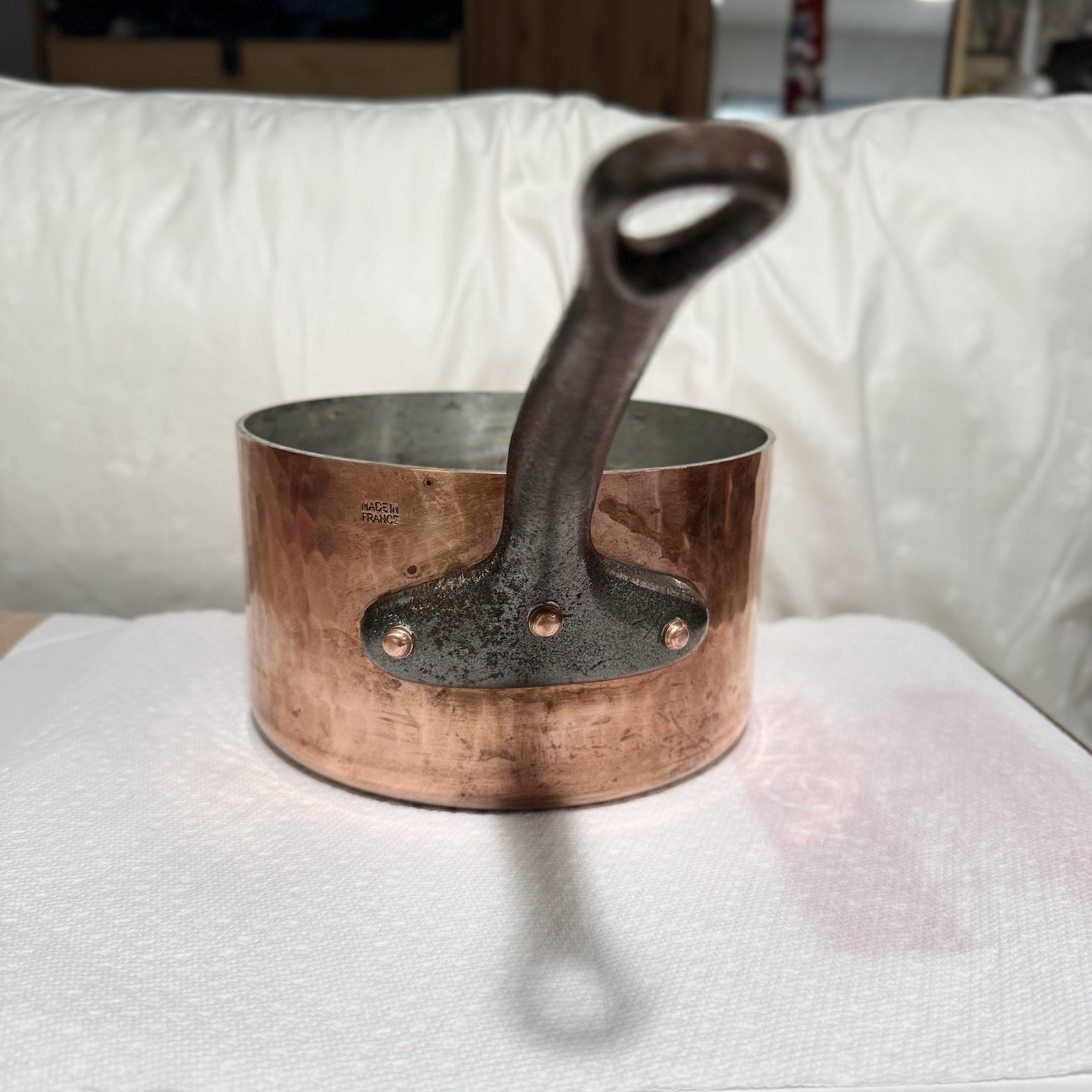 FRANCE COPPER. POT IRON HANDLE VINTAGE. Hammered Nice Condition