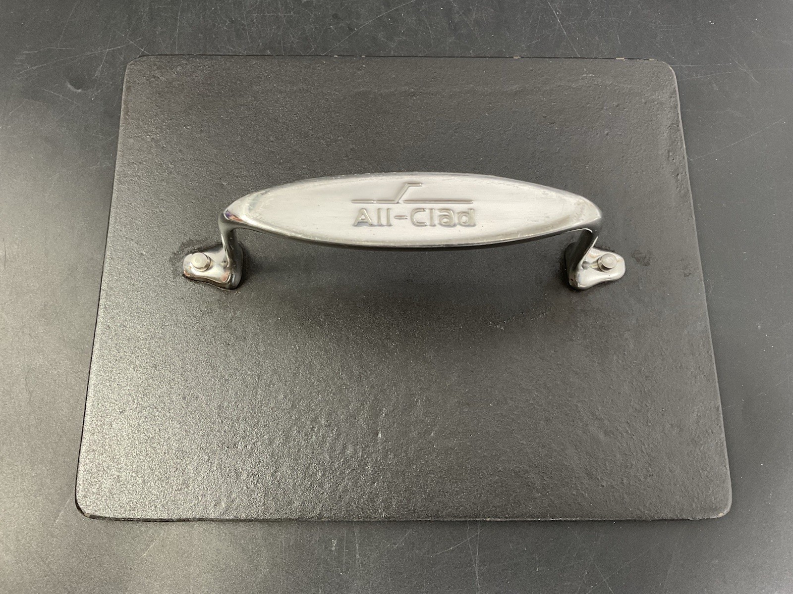 ALL CLAD PRESS Cast Iron Burger/Panini Press 10 x 8 Stainless Handle 5 Lbs.