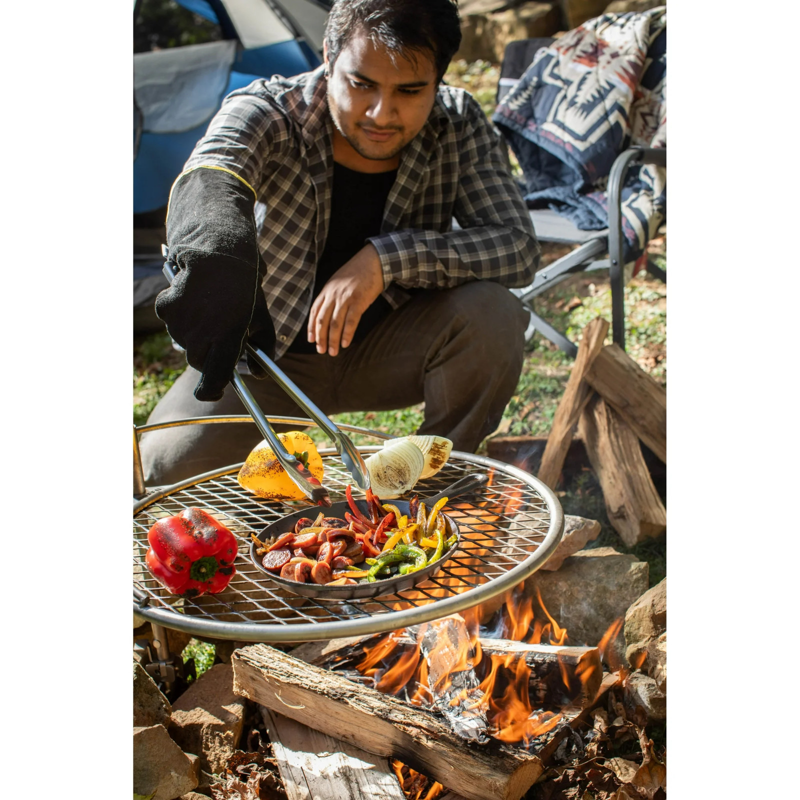 Lodge 9″ Cast Iron Seasoned Fry Pan Savor the Outdoors Skillet Pre-Seasoned