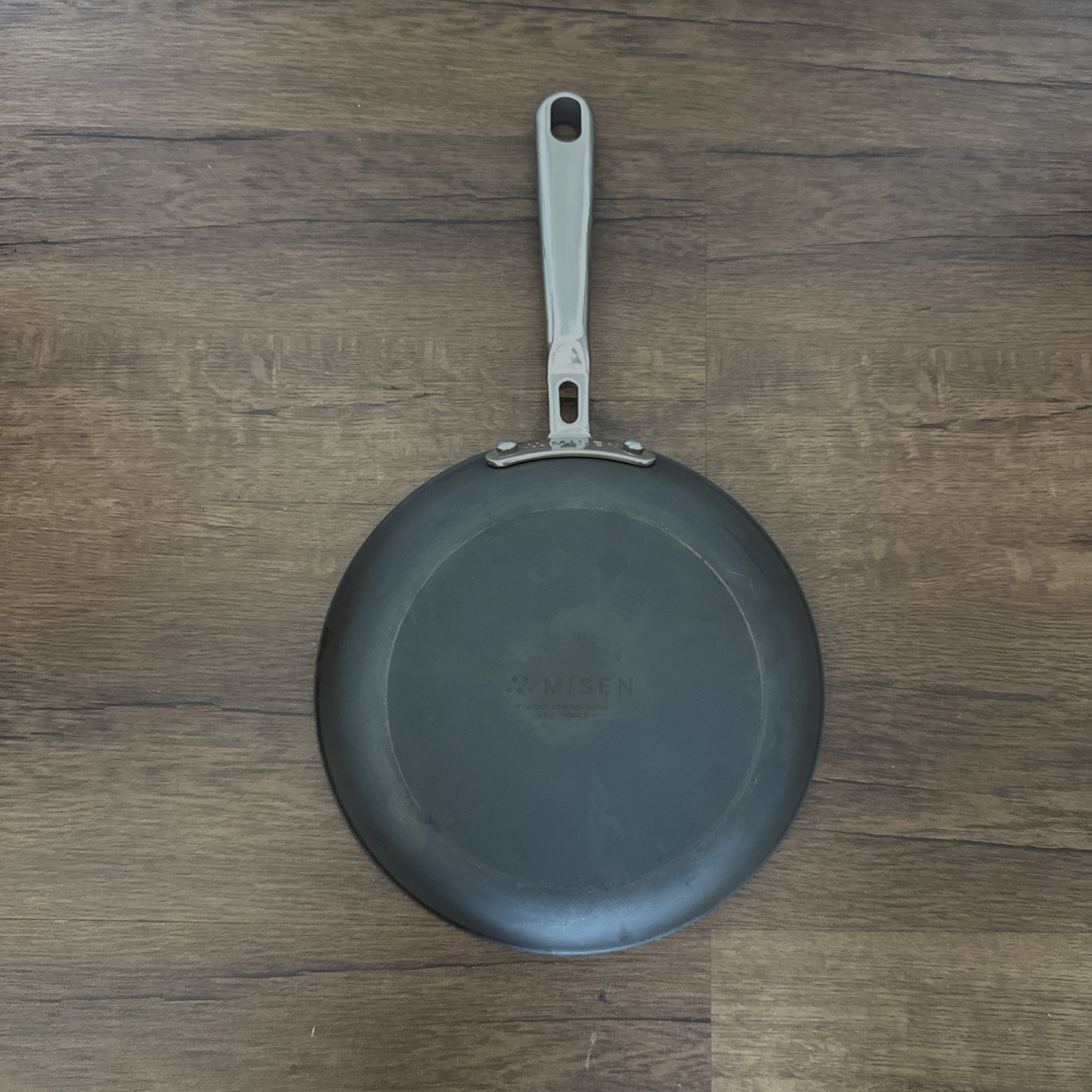 Misen 2-Piece Set Carbon Nonstick Frying Pans Nitrided Tri-Ply 8-inch & 10-inch