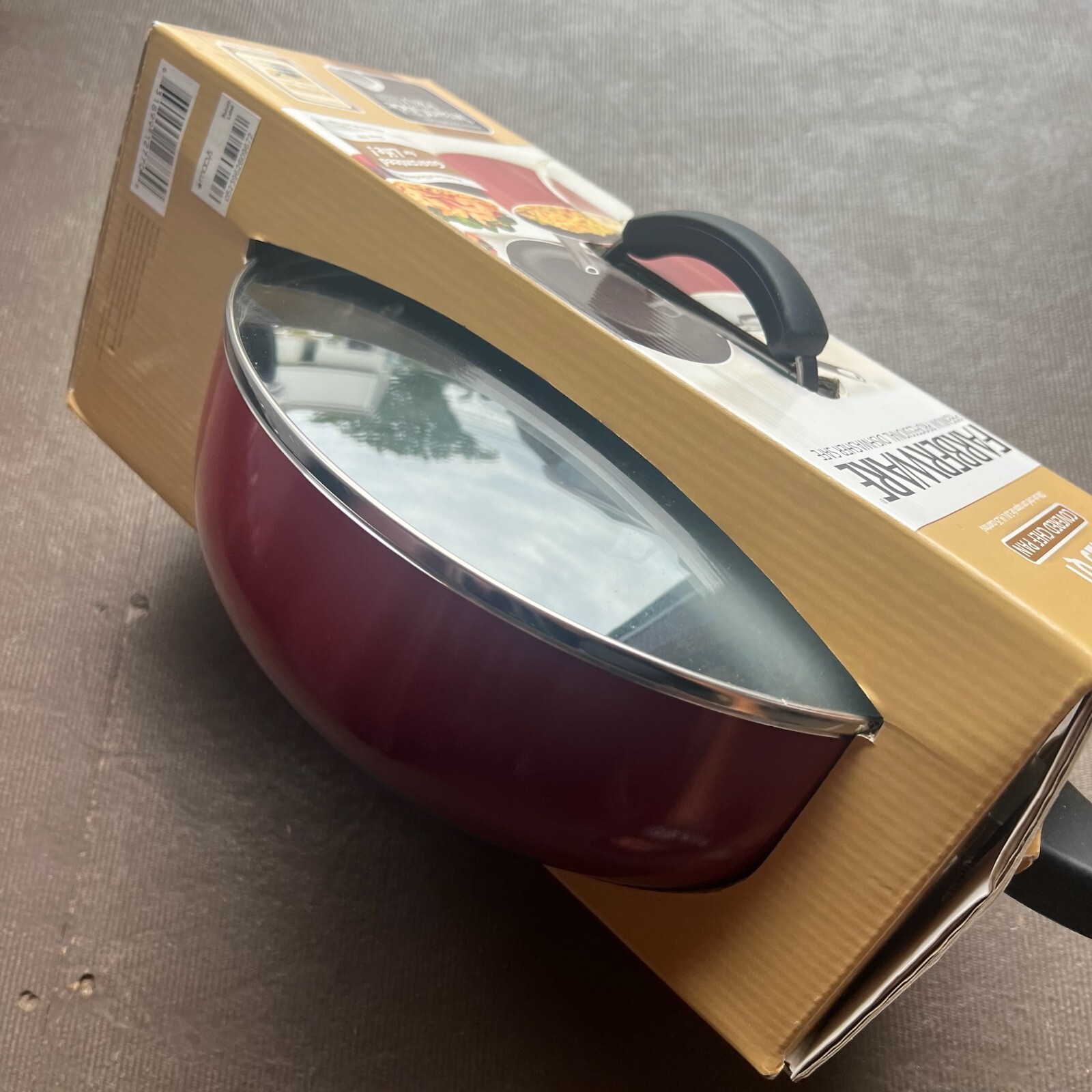 Farberware Premium 4.25 Qt. Professional Dishwasher Safe Covered Chef’s Pan