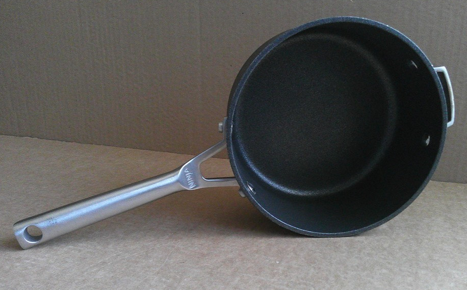 Ninja Foodi NeverStick Premium 2.5-Quart Pot with Matching Glass Lid