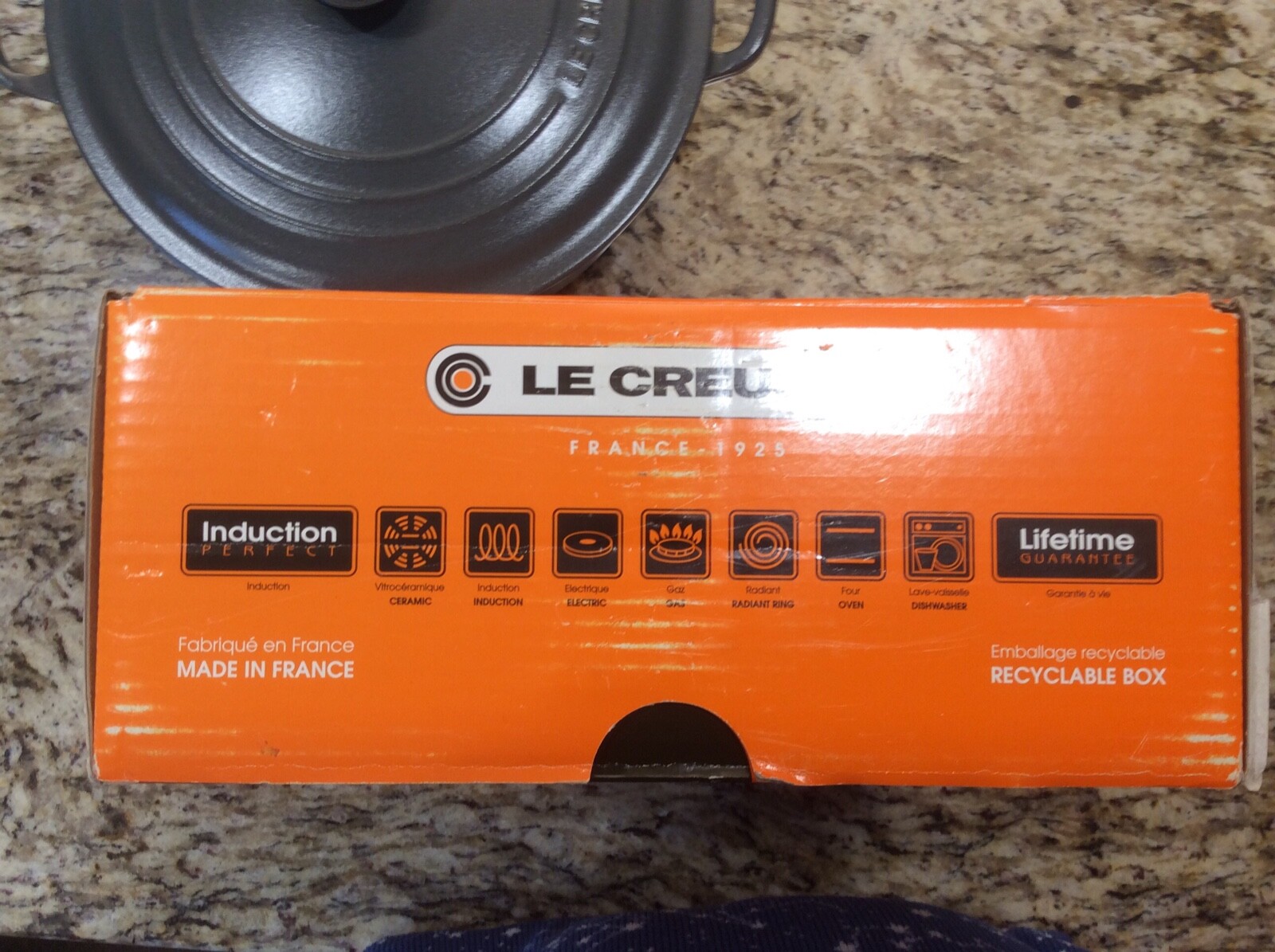 RARE! Le Creuset GRANITE Gray Enameled Cast Iron Round Dutch Oven 7.25 qt 6.7L