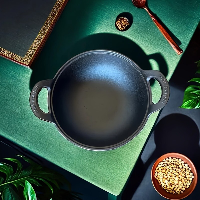 Cast Iron Wok with Handles, Pre-seasoned Cast Iron Grilling Wok, Use in the Oven