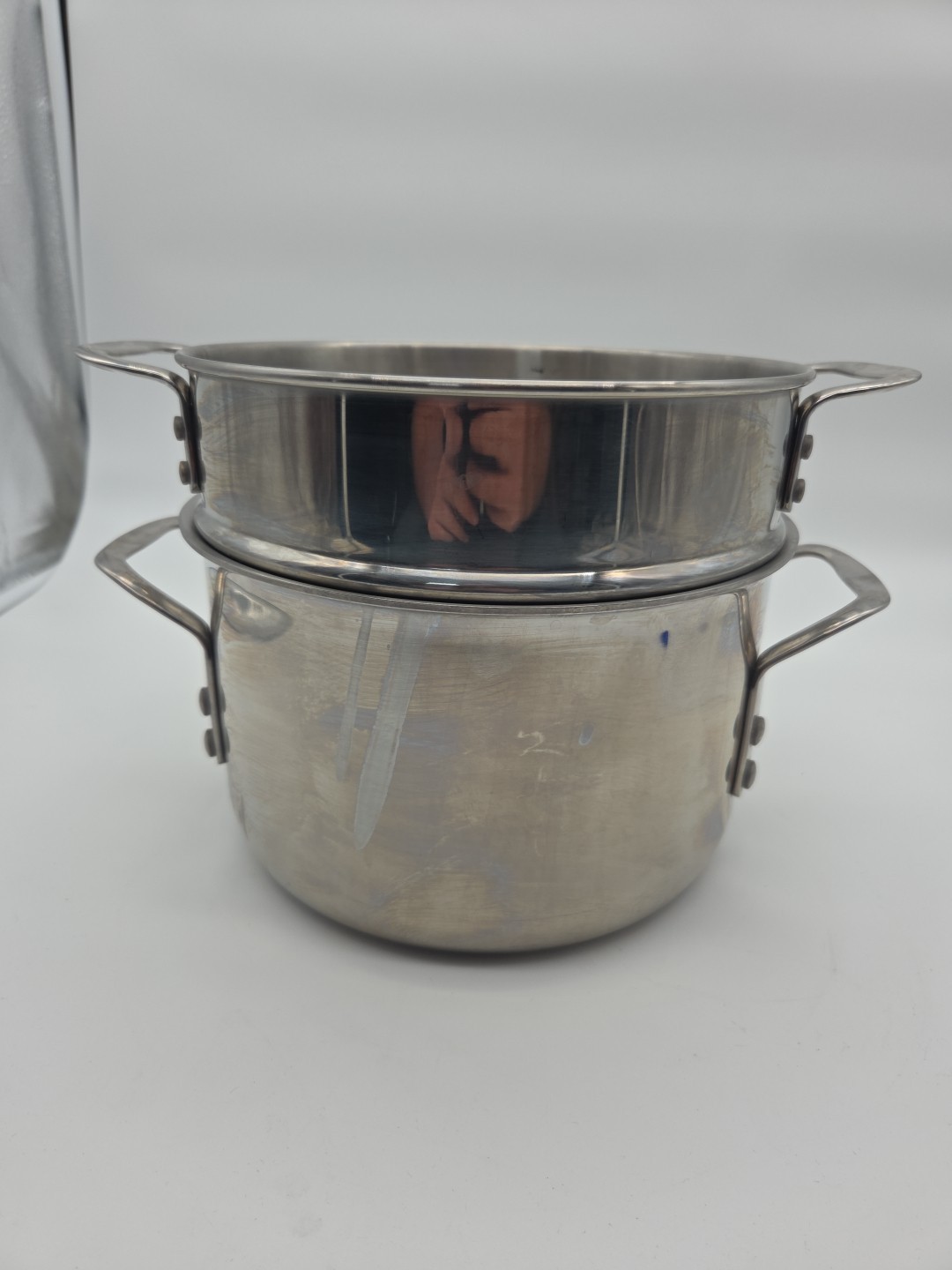 Calphalon – 6 Qt Stock Pot #8606 with Steamer/Pasta Strainer Insert – No Lid