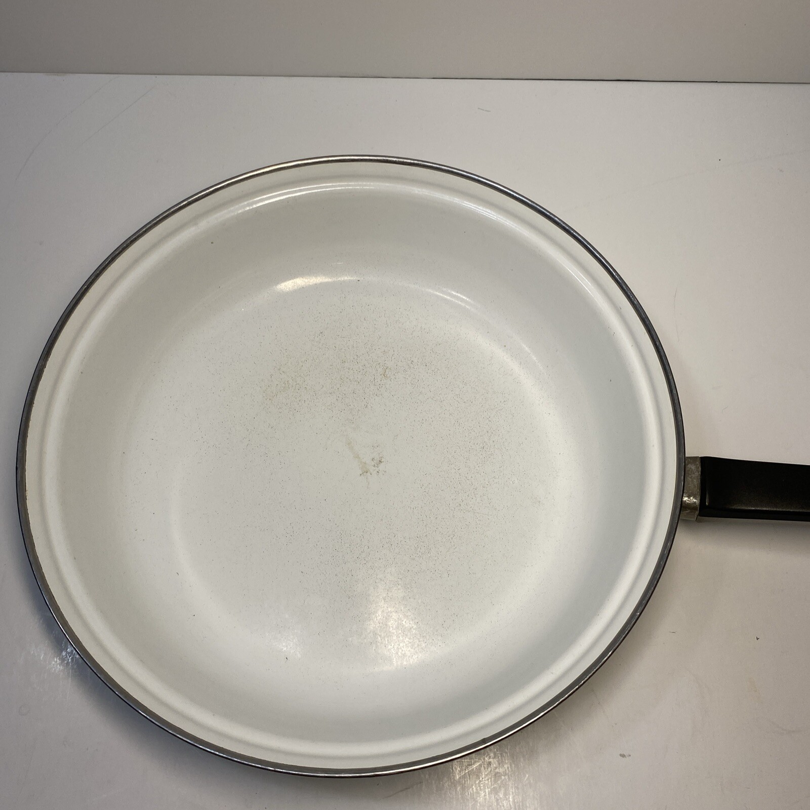 AUSTRIA EMAIL VINTAGE ENAMELWARE 7 PIECE POT & SKILLET SET-Orange Floral Granny