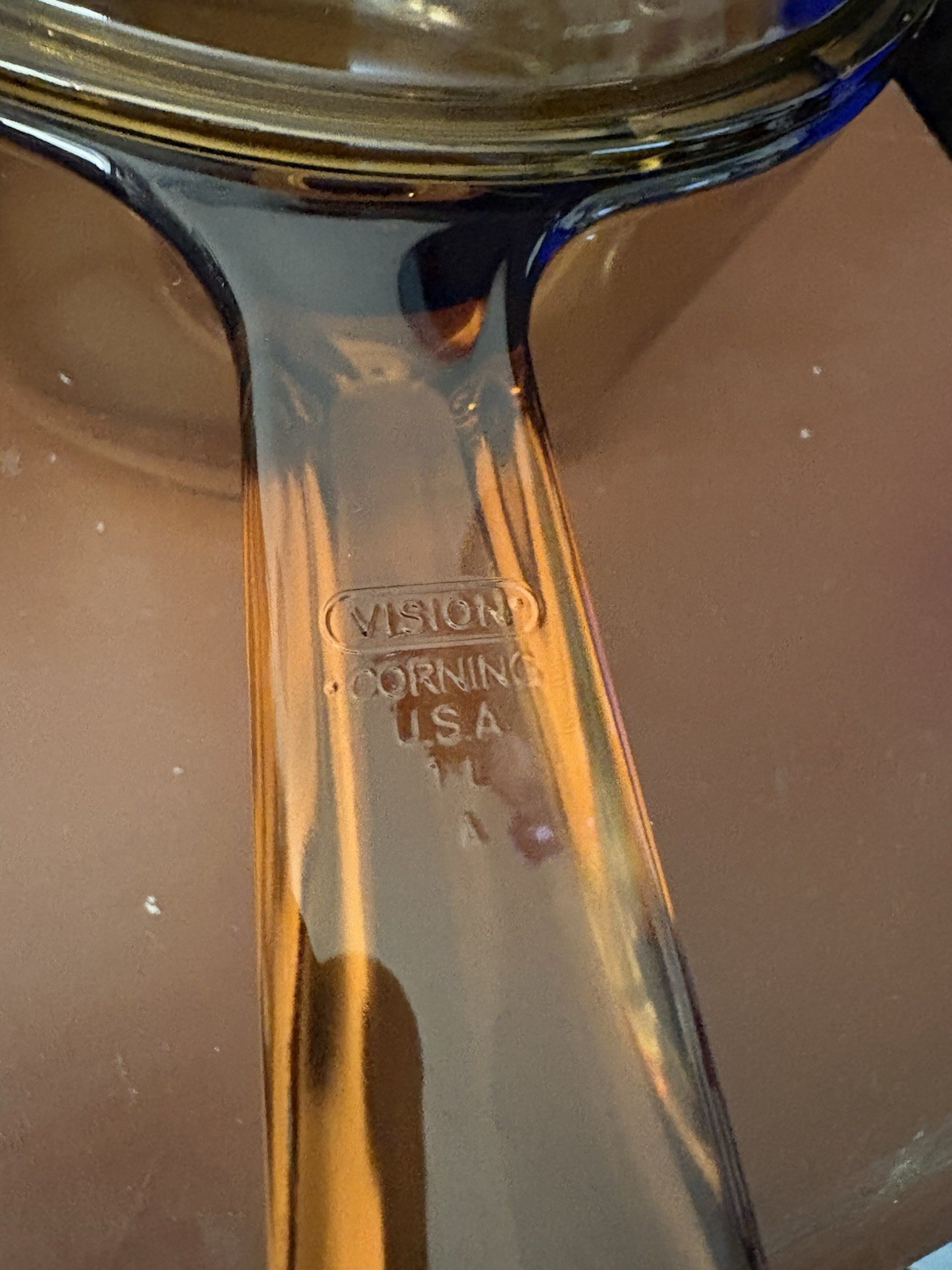 Corning Ware Vision Amber Glass 1 Liter Sauce Pot Pyrex Lid Pour Spout