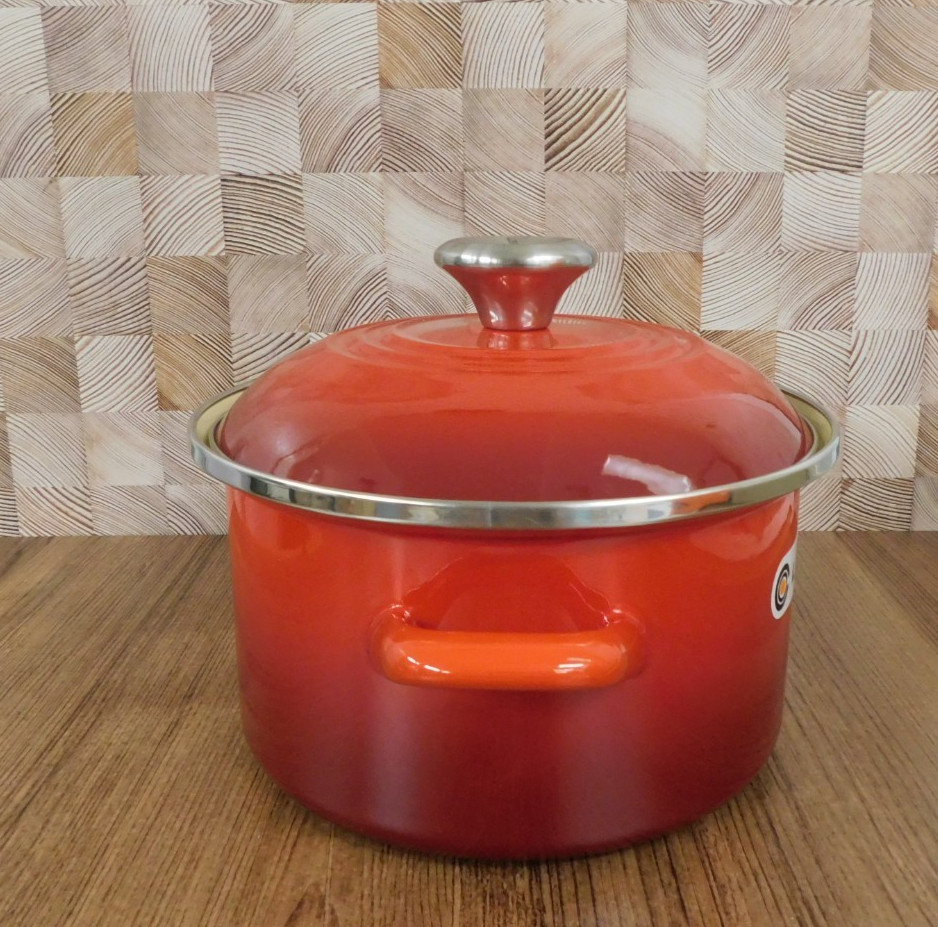Le Creuset Enameled Steel 3.8 Quart Petite Stockpot, Cerise – New