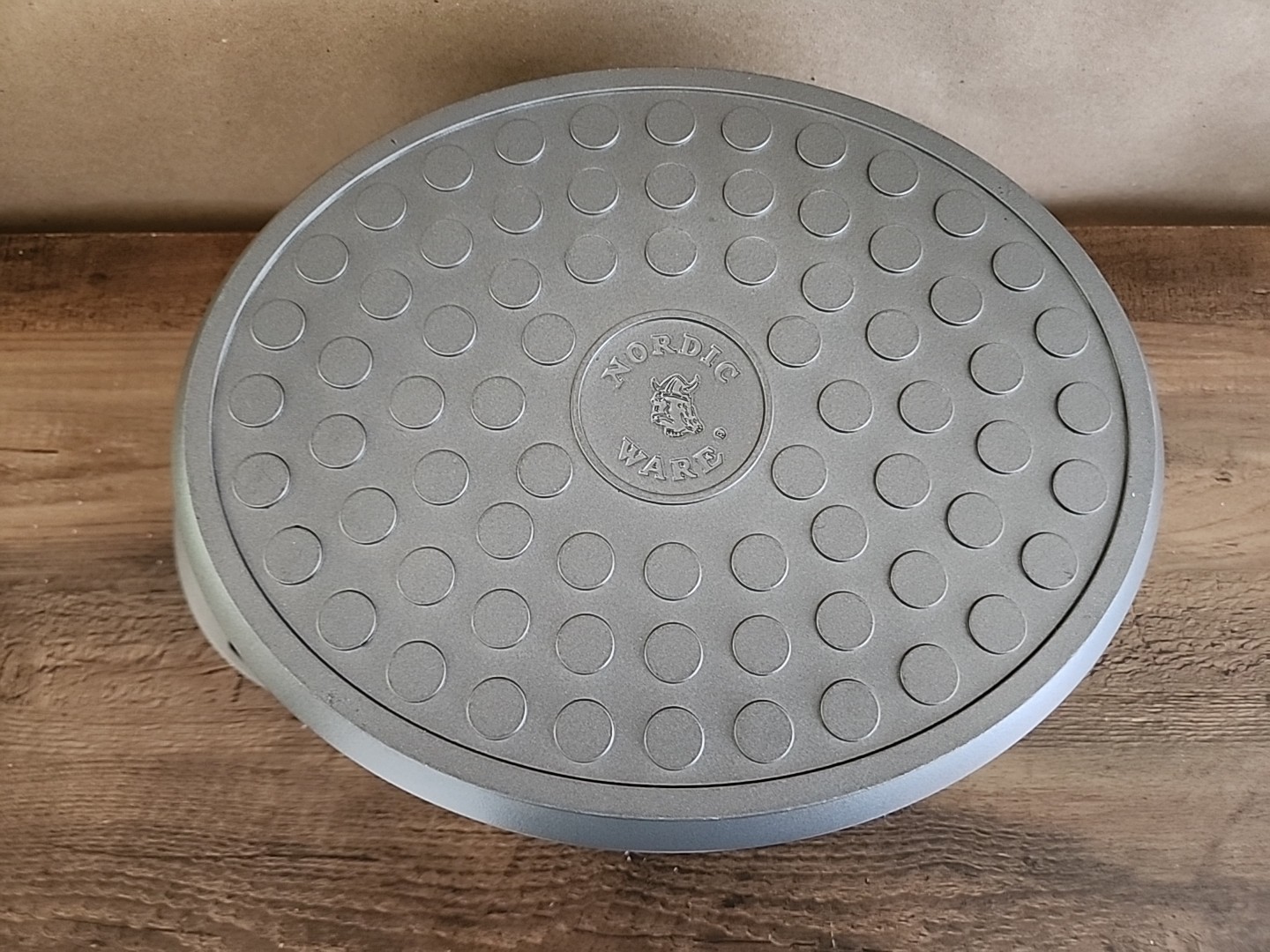 NORDIC WARE 6qt Dutch Oven/Roaster with Lid Cast Aluminum MADE IN USA
