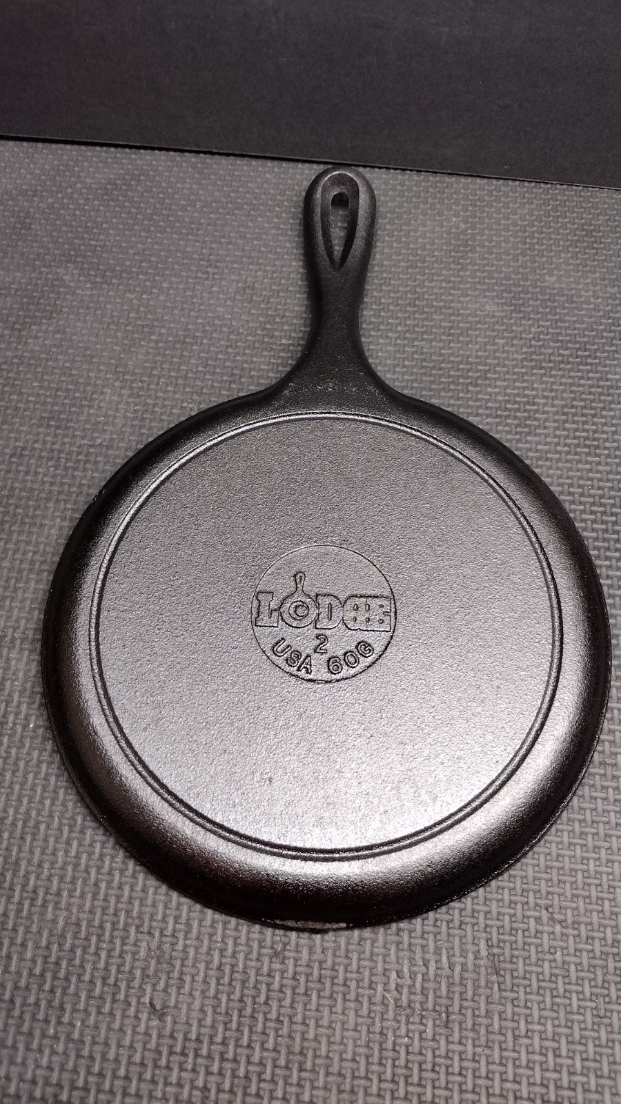 Lodge Pre-seasoned 8 Inch Cast Iron Skillet Model L6OG3 NEW FREE SHIPPING