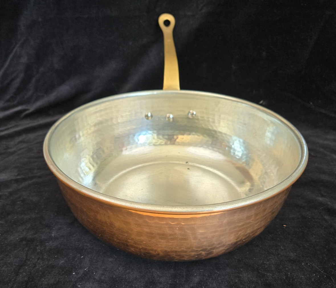 Ruffoni Historia 3.5 Qt Hammered Copper Chef Pan – ACORN handle – Made in Italy