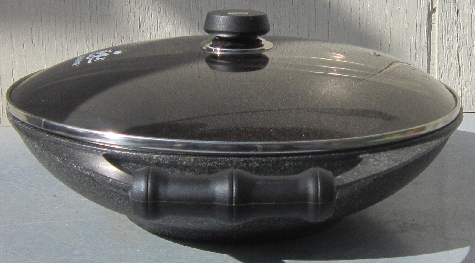 QUEENSENSE Titanium Reinforced 36cm FRYING WOK Cooking Pan Ceramic Die Casting