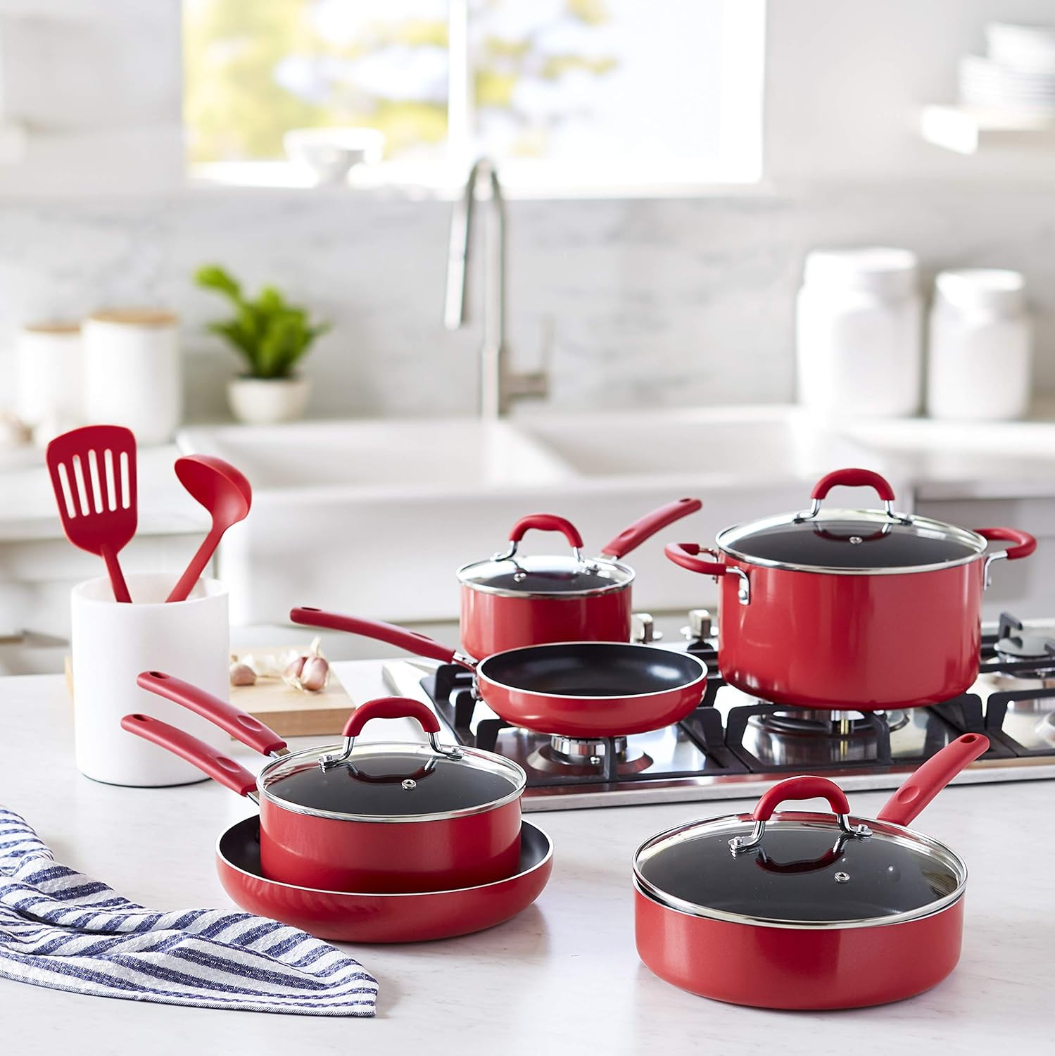 12-Piece Red Aluminum Cookware Set – Durable & Stylish