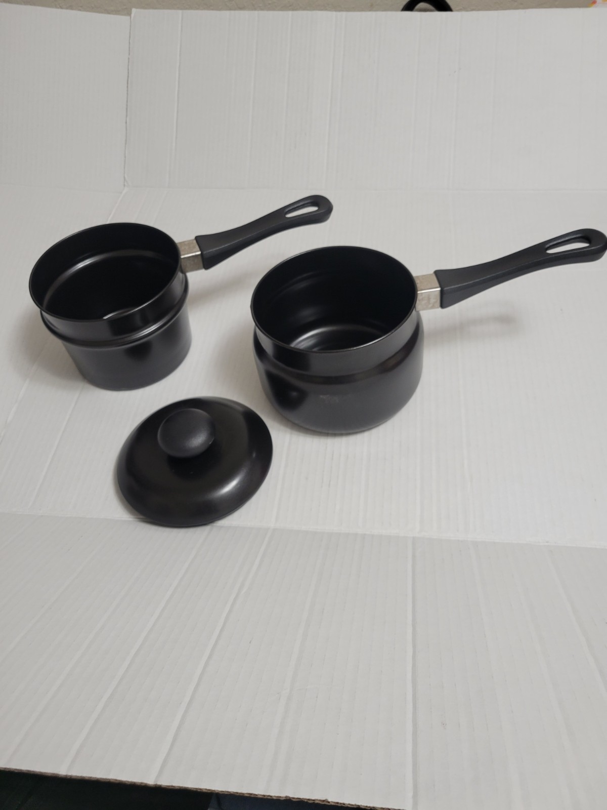 Black Non-Stick Metal Saucepan w/ Lid Long Handle 1 qt 500°F Model 1310