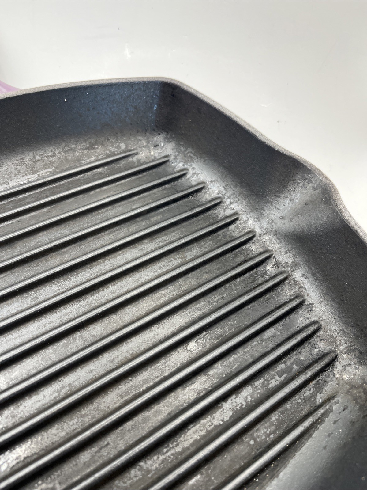 Le Creuset Signature Cast Iron Violet Purple Square Skillet Grill Pan Used