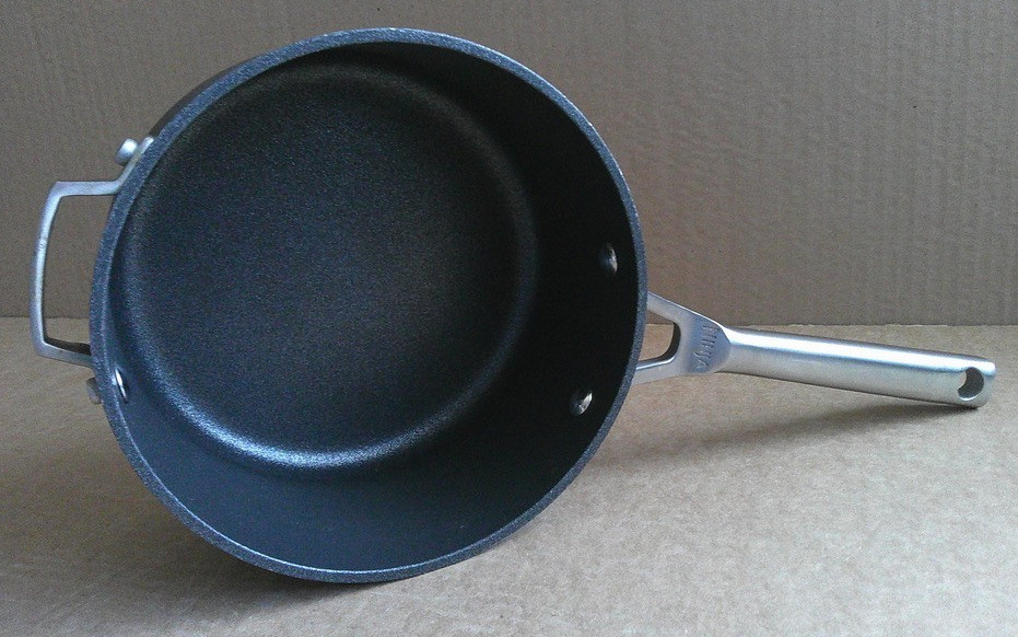 Ninja Foodi NeverStick Premium 2.5-Quart Pot with Matching Glass Lid