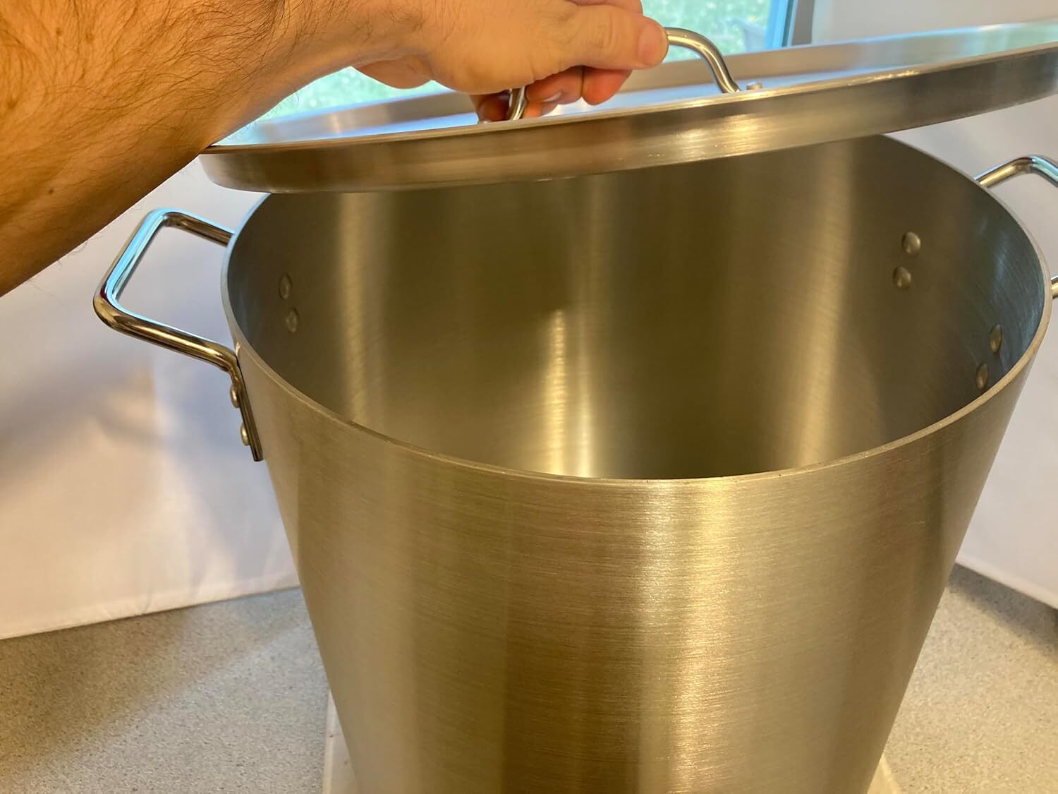 38 qt Aluminum Stock Pot with Spigot Spout: HeavyDuty 9+ Gallons Kettle + Faucet