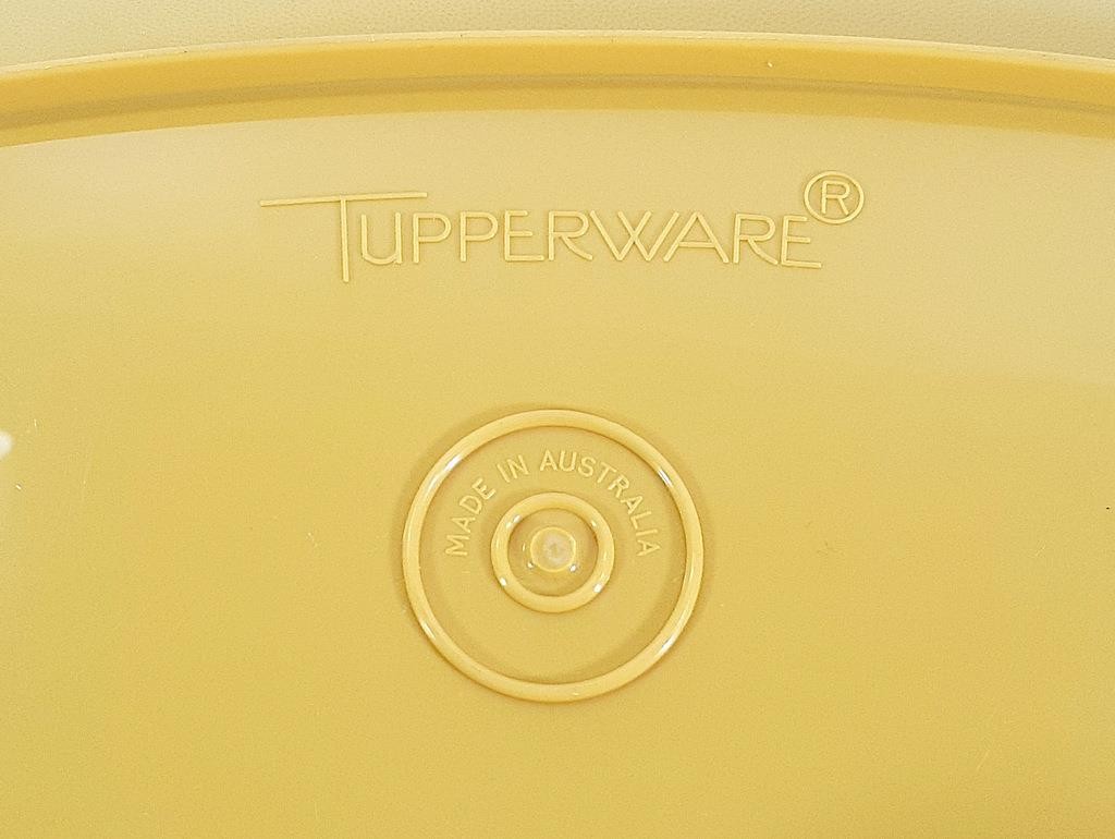 Vintage TUPPERWARE Harvest Gold Retro Microwave Vegetable & Rice Steamer Server