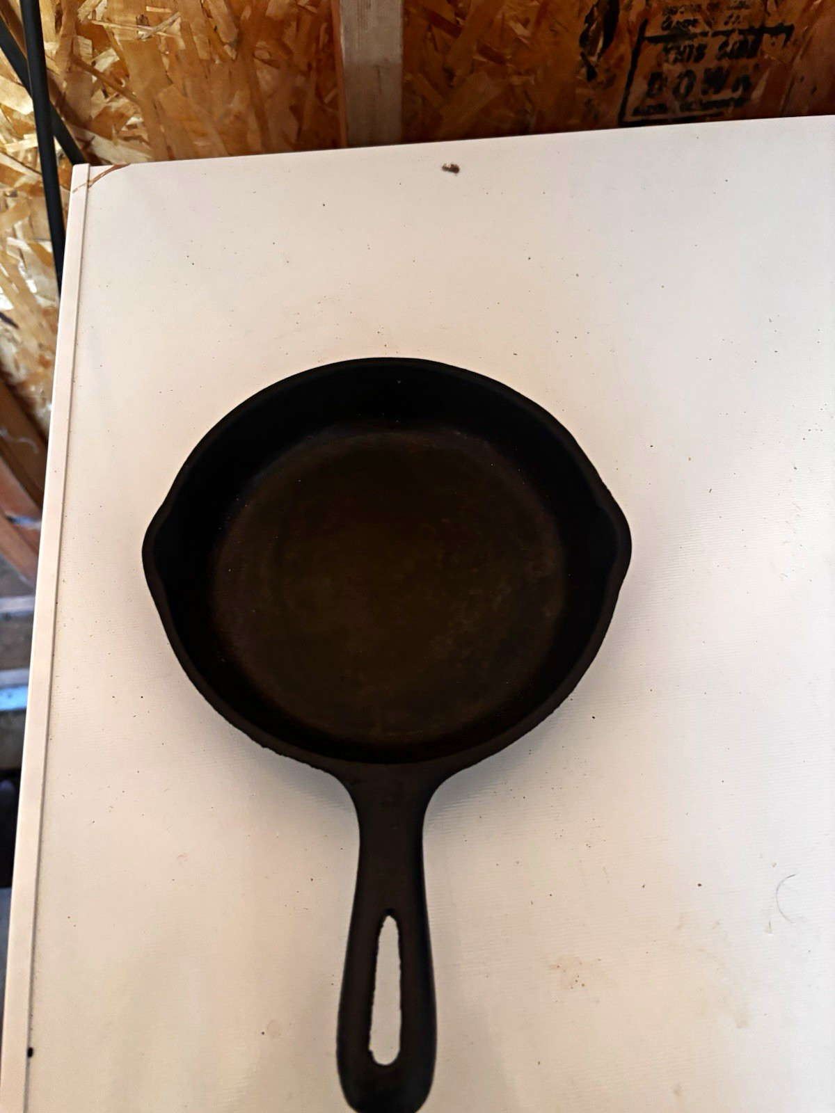 Made in USA Cast Iron Frying Pan Skillet Black Double Pour Spout