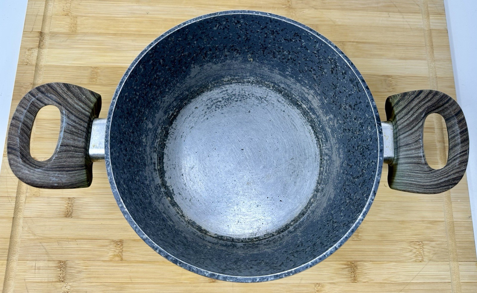 Fissler Vitavit KSG 2.2 Qt 20 cm Aluminum Pot non stick Granite Finish Cookstar