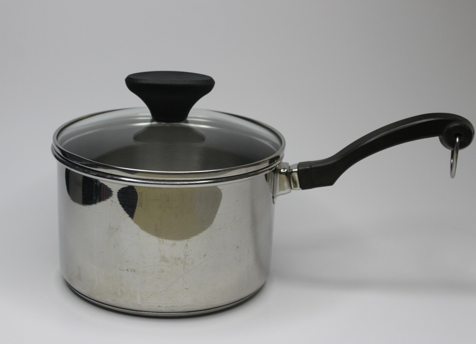 Farberware 2 QT /1.9L 18/10 Stainless Steel Sauce Pan Glass Lid Impact Bonded
