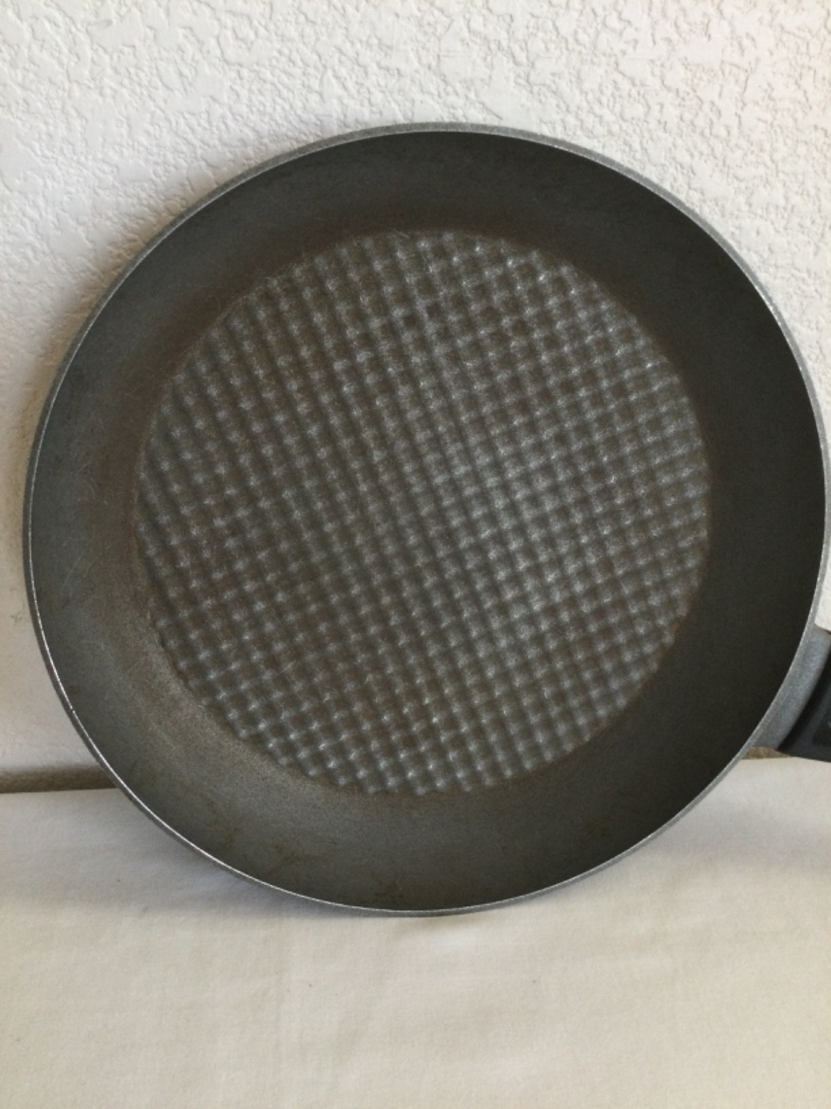 9 3/4″ Look Skillet Waffle Bottom Heavy Duty Made in Denmark