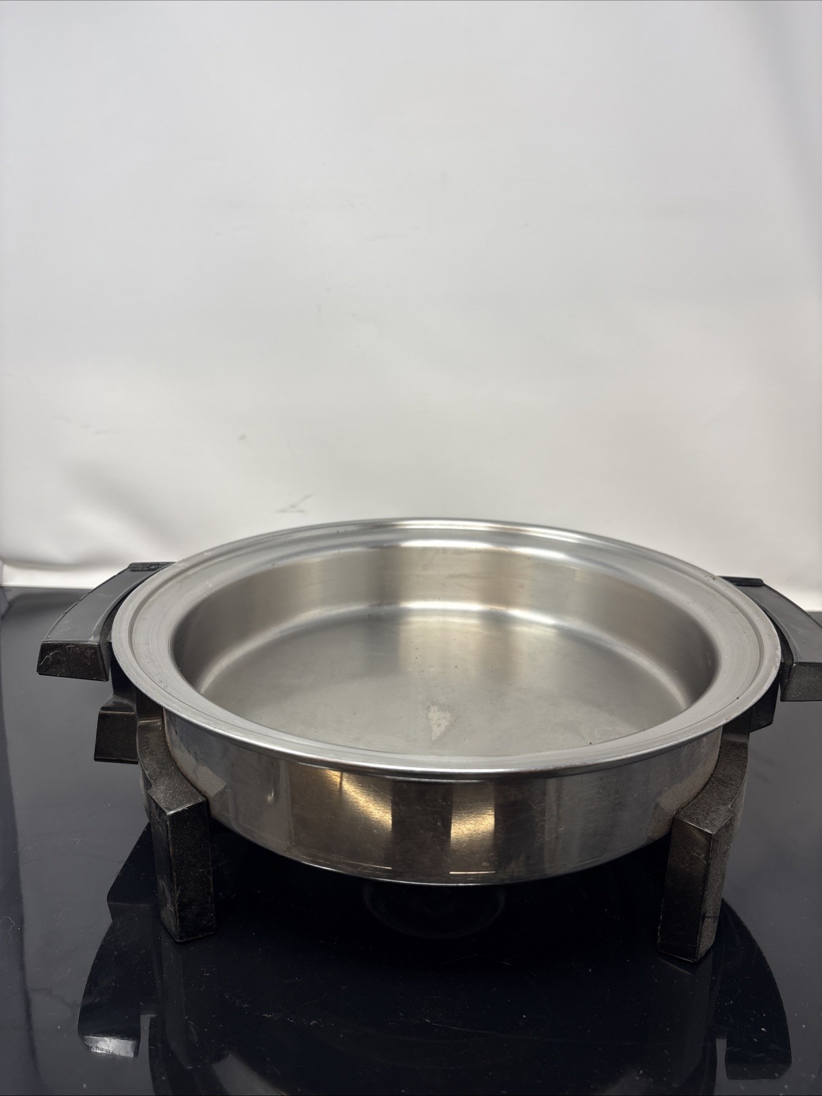 West Bend Royal Prestige Liquid Core Stainless Electric Skillet 11″ *NO Cord/lid