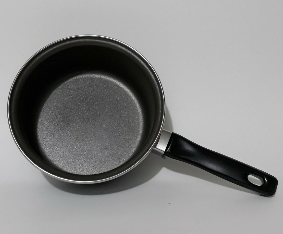 Lucent Non-Stick Cookware 1 Qt – 6 Inch Sate Blue Open Saucepan Made In Spain