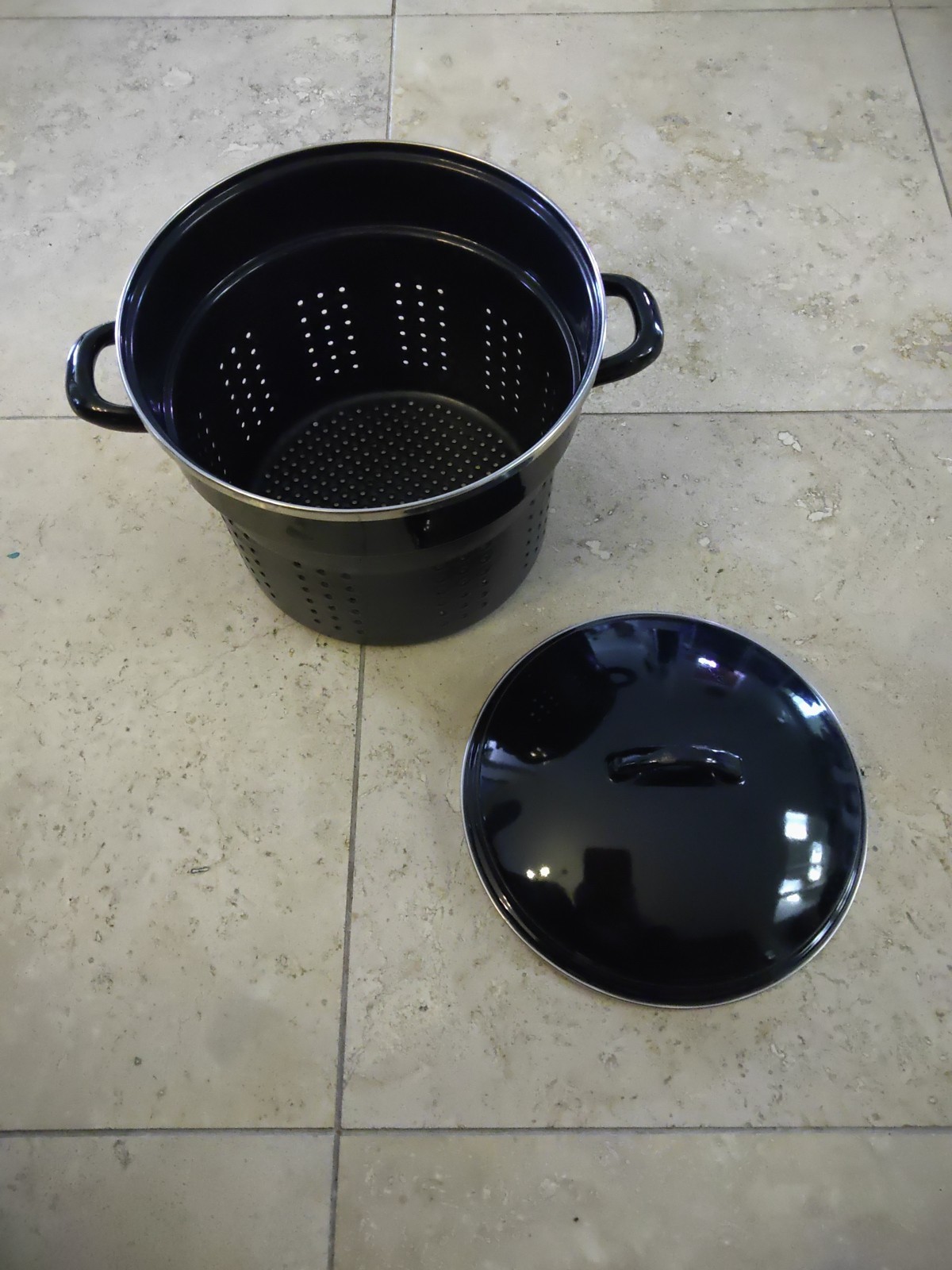 Black Stock Pot Colander Insert Double Handle With Lid