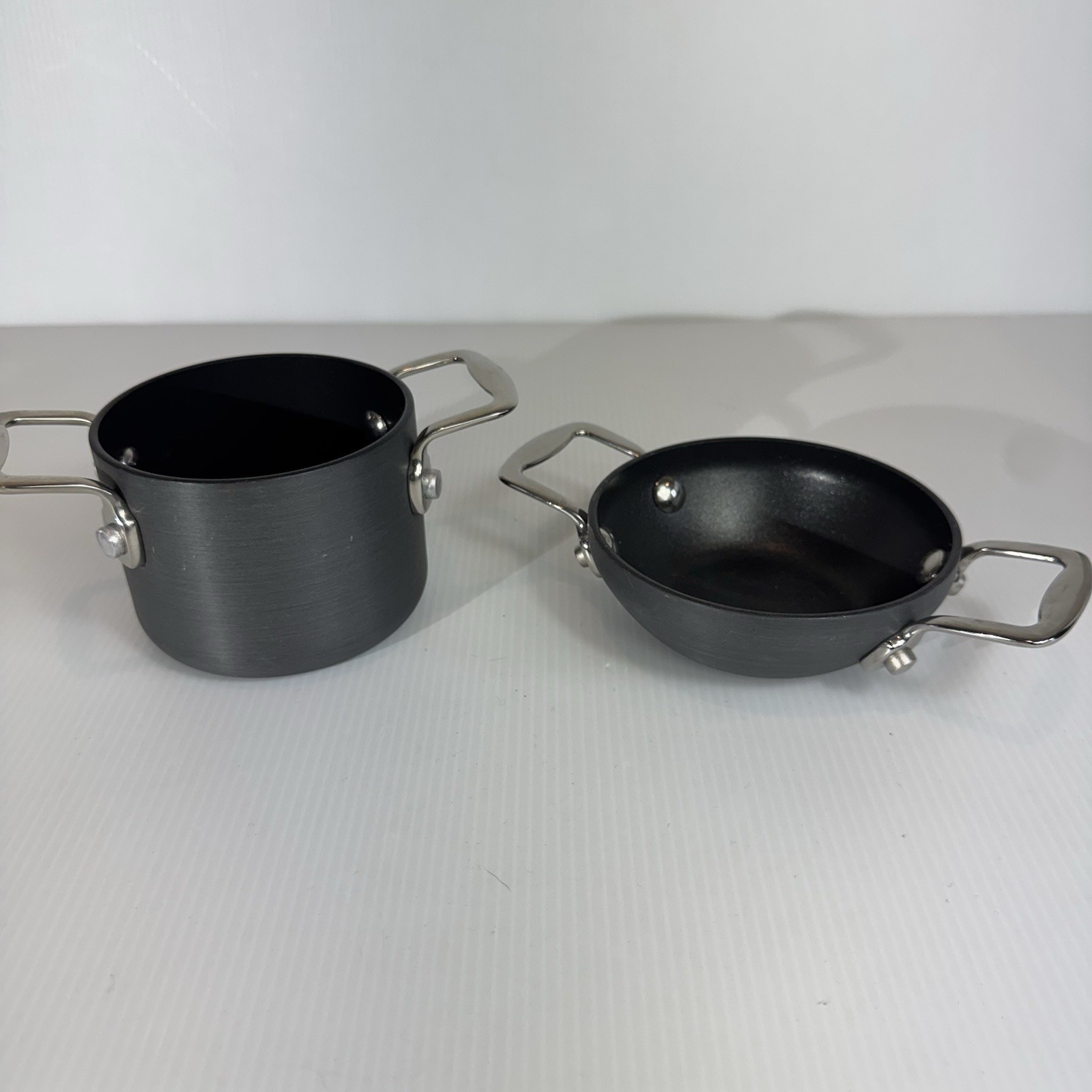 Set of 2 Mini Pans Technique 5″ & 5/8qt Cooks Essential Nonstick w/ Handles NEW