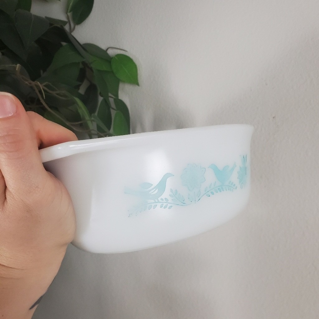 Pyrex Bluebird Oval Casserole 1.5qt Glass Lid – Turquoise & White 043