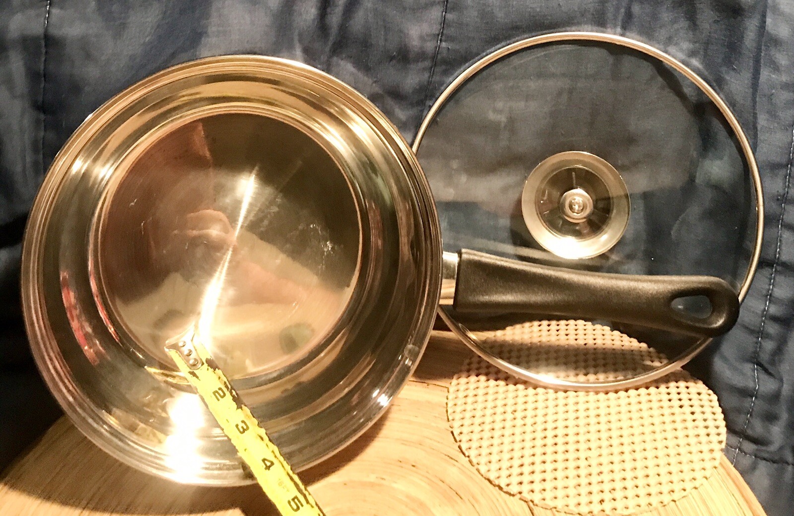 TRAMONTINA 18/10 STAINLESS STEEL COVERED POT 2 Qt. 7 3/4”ACROSS 4 3/4” DEEP