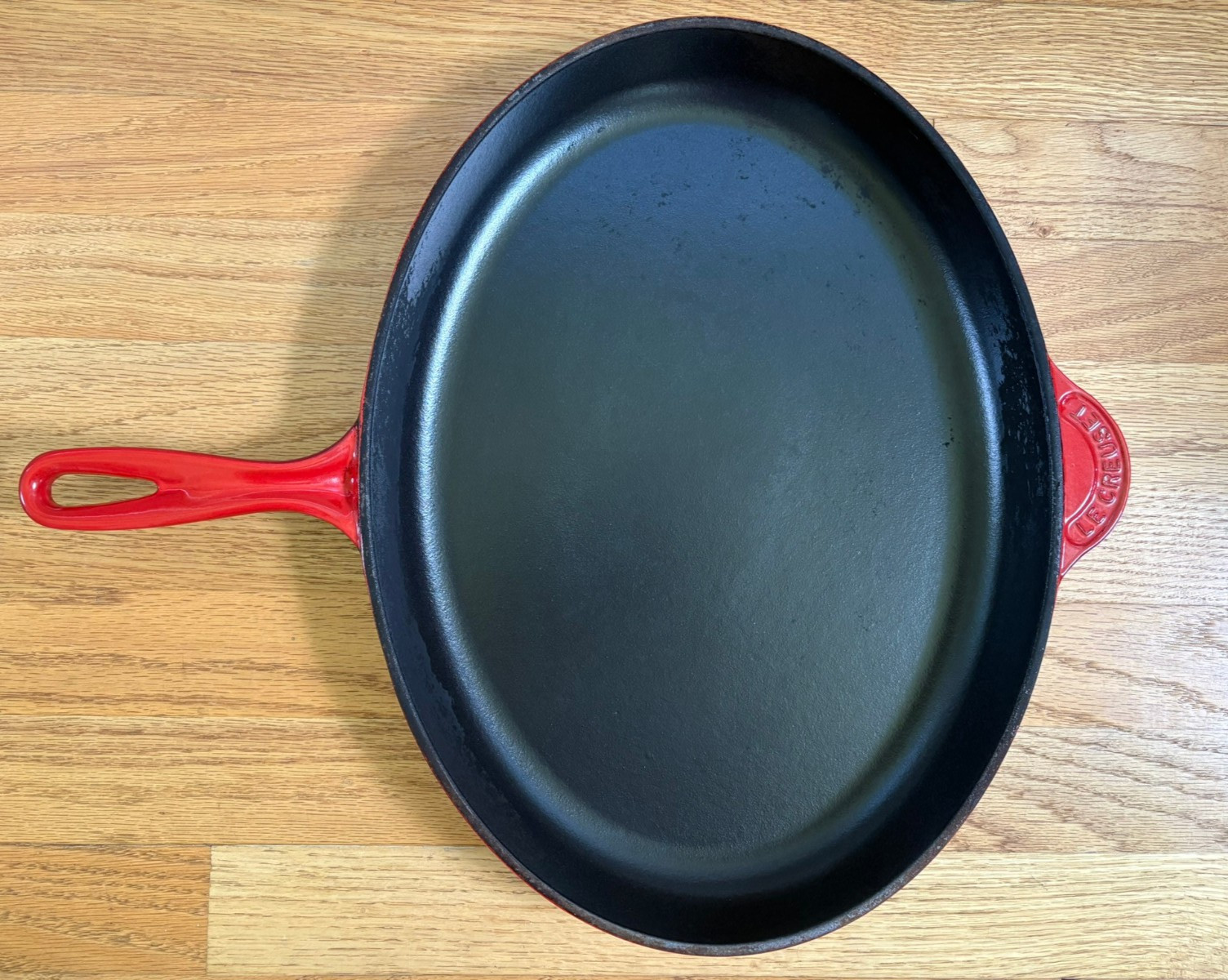 Le Creuset Oval Skillet 40 Red Enamel Cast Iron Pan Large 15.75″ France