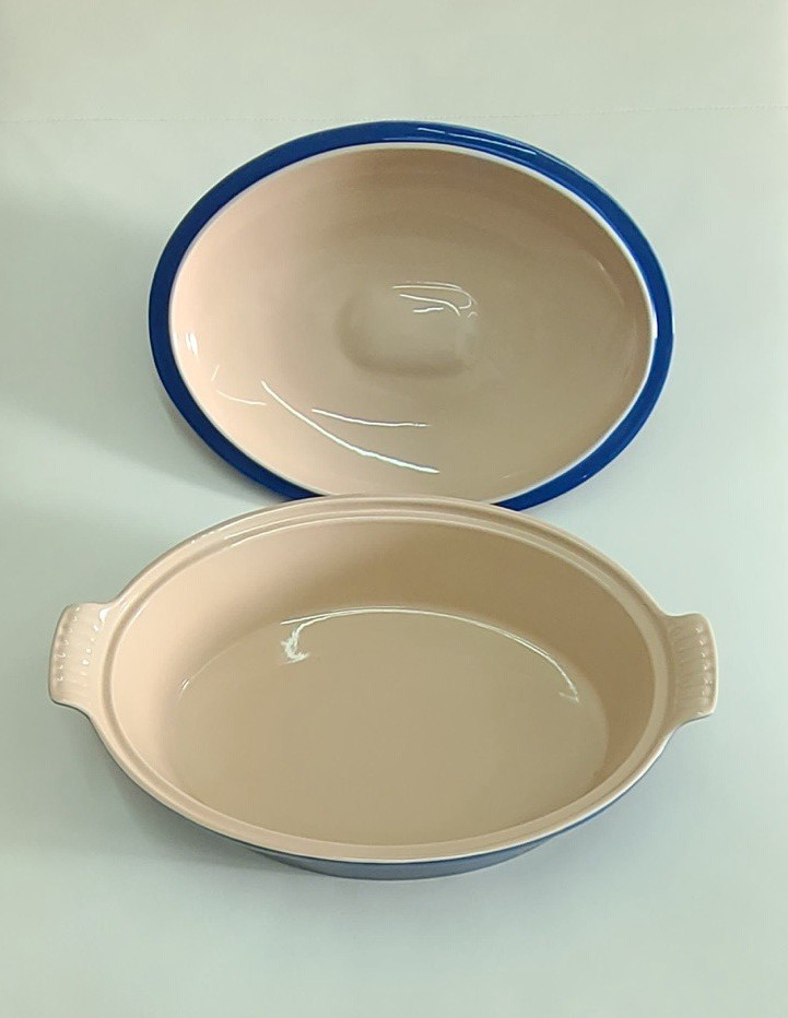 Le Creuset Heritage Stoneware Oval Casserole With Lid Lapis 4 Qt