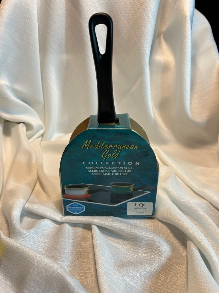 Genuine Porcelain On Steel Pot- Mediterranean Hold Collection- 1 Quart