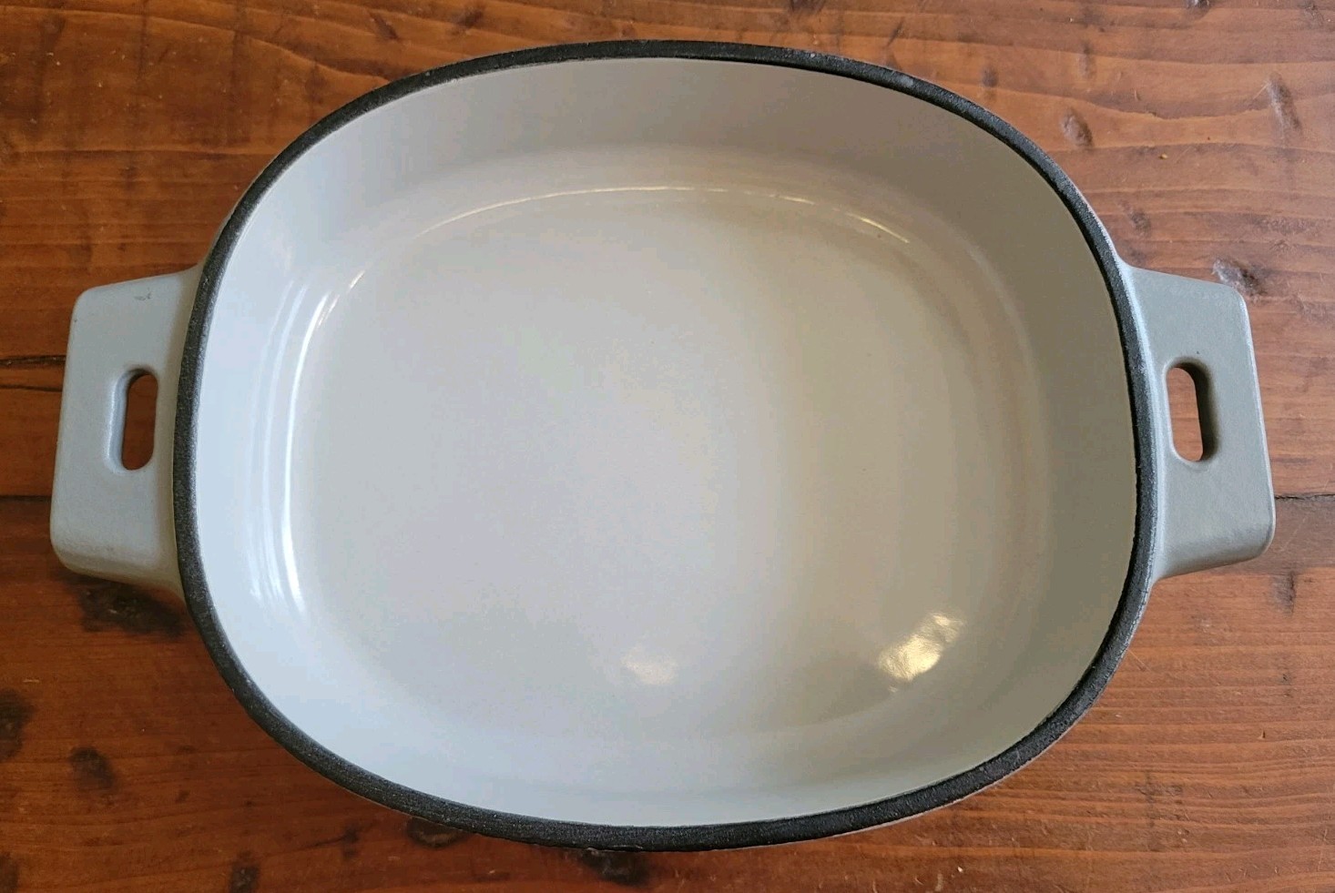 Pampered Chef Gray 1 Quart Enameled Cast Iron Baker with Handles 10″ Length