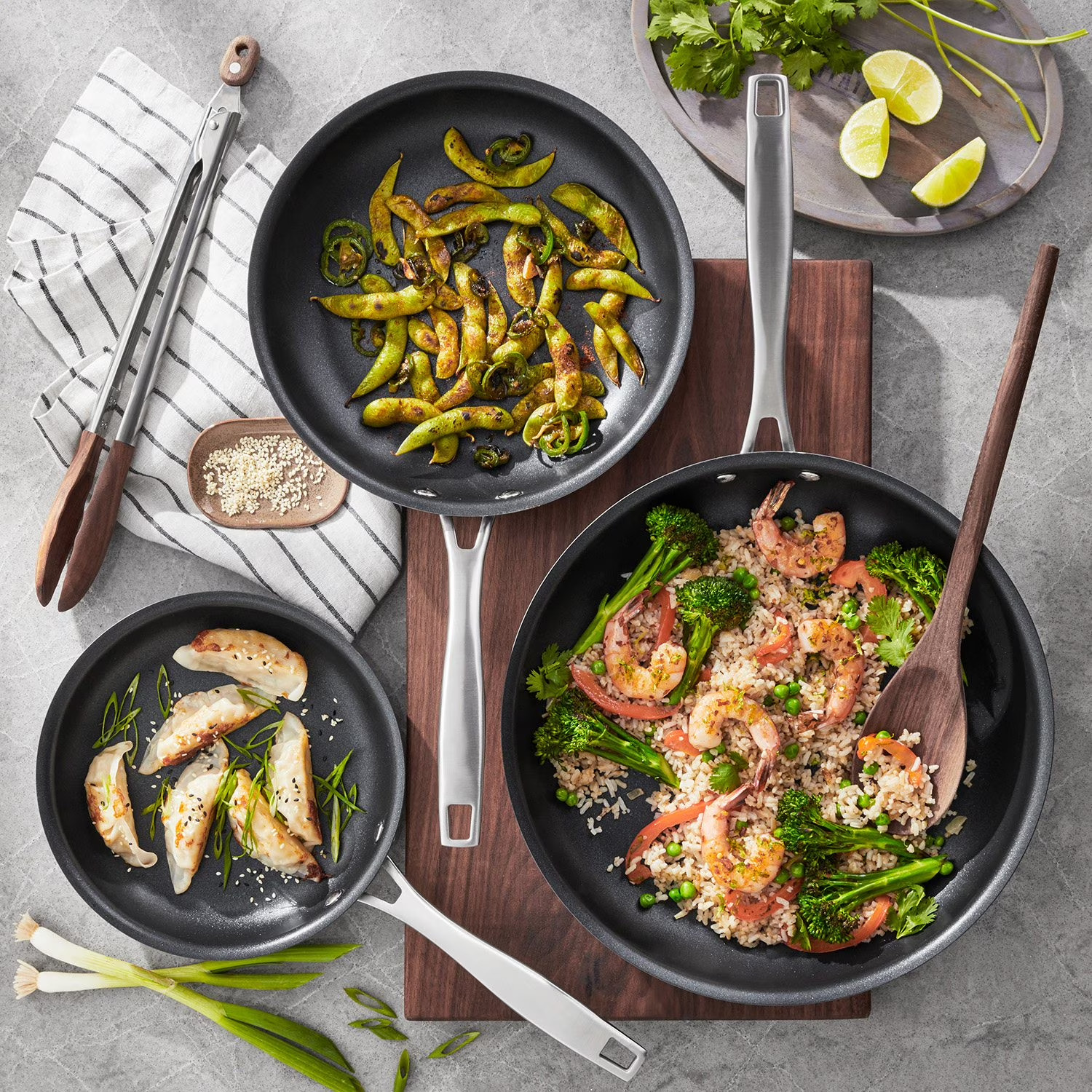 Member’s Mark 3-Piece Hard Anodized Fry Pan Set