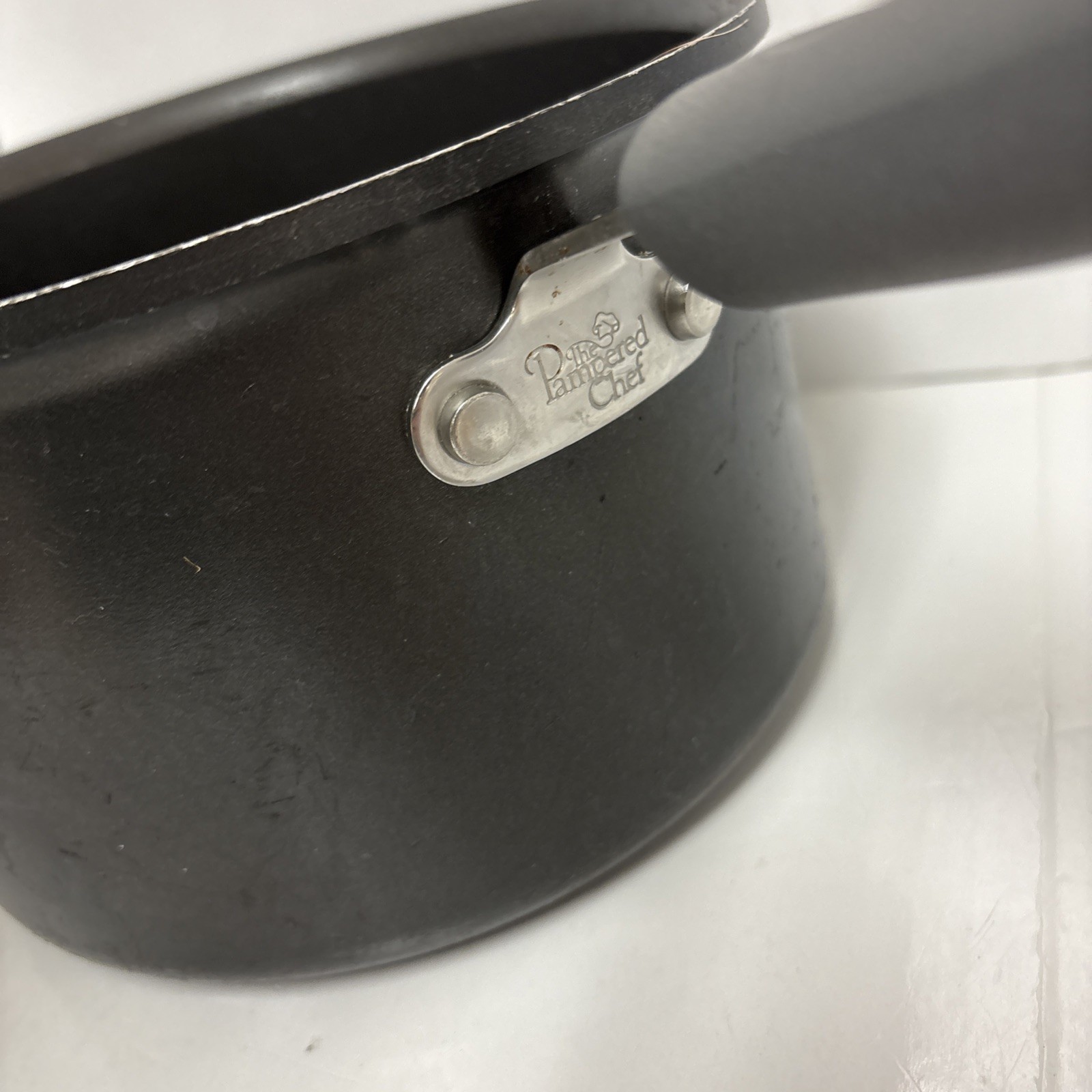 The Pampered Chef 3 Quart Hard-Anodized Non-Stick Sauce Pan With Lid