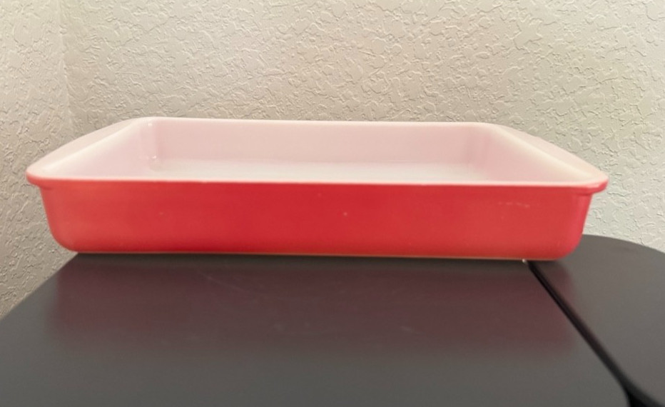 Vintage Pyrex Flamingo Pink 232 Rectangular Baking Dish Lasagna Cake Pan MCM