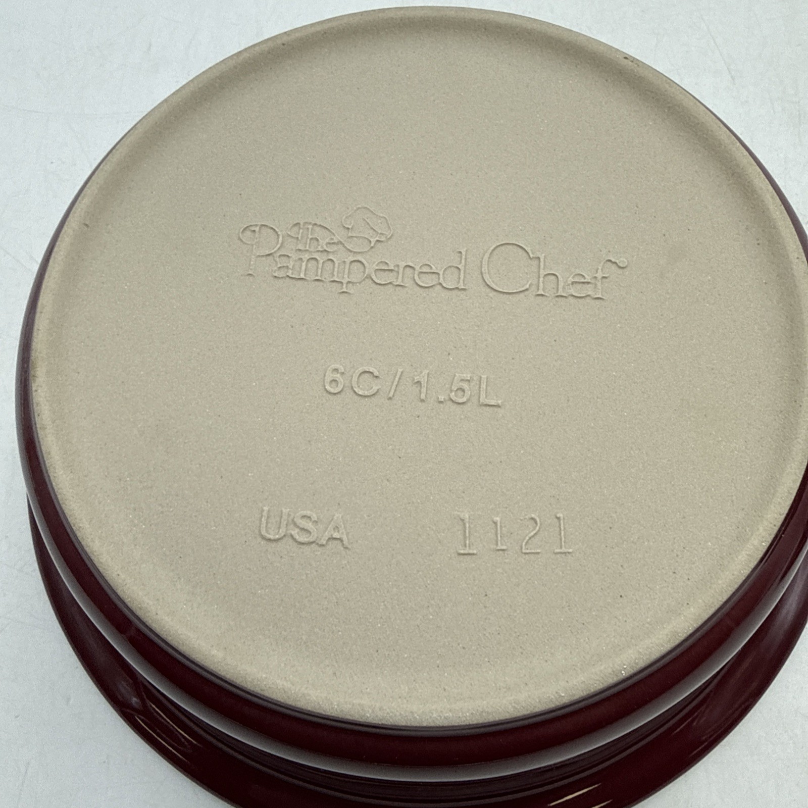Pampered Chef Stoneware Covered Baker Cranberry 6C 1.5L USA Brand NEW Retired