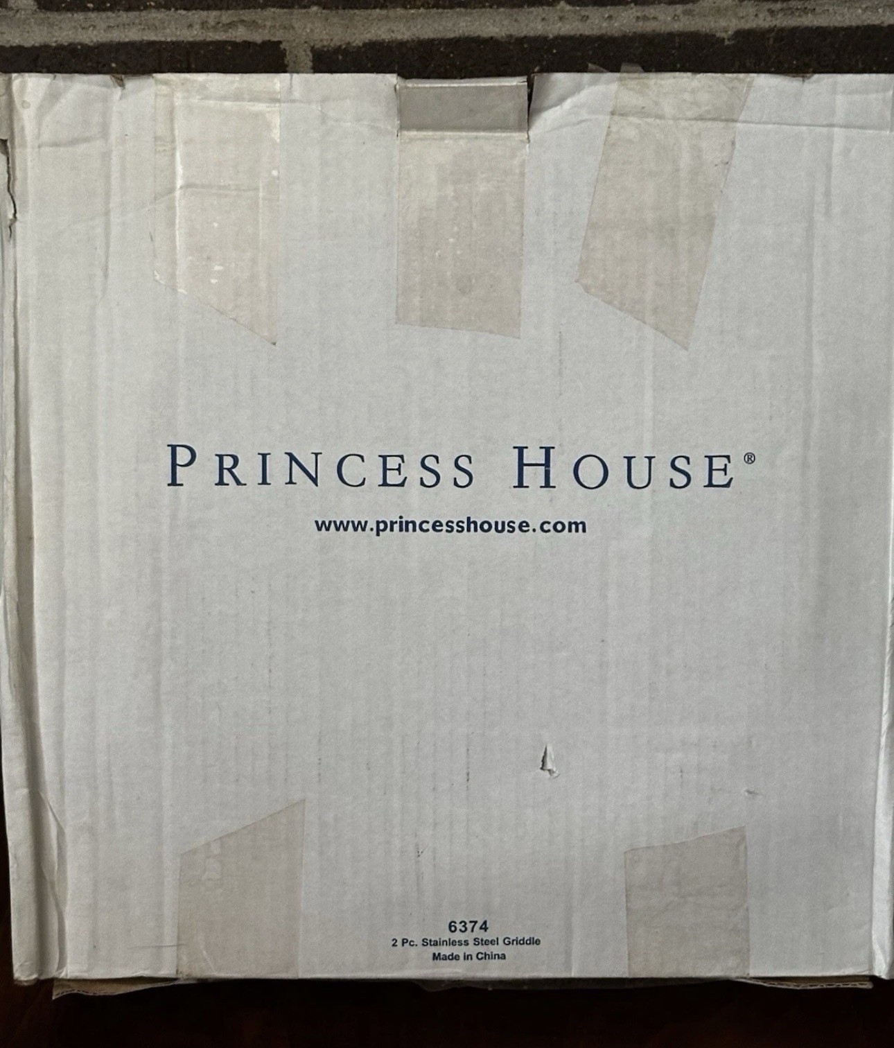 Princess House Heritage 12″ 18/10 Stainless Steel Heavy Duty Griddle w Glass Lid