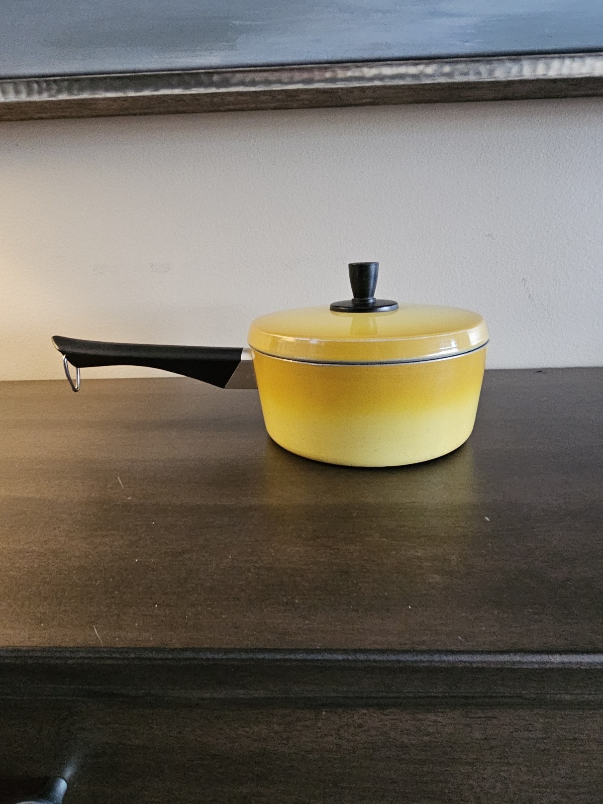 Kitchen Delight Harvest Gold 1-1/2 And 2 Quart Covered Sauce Pans