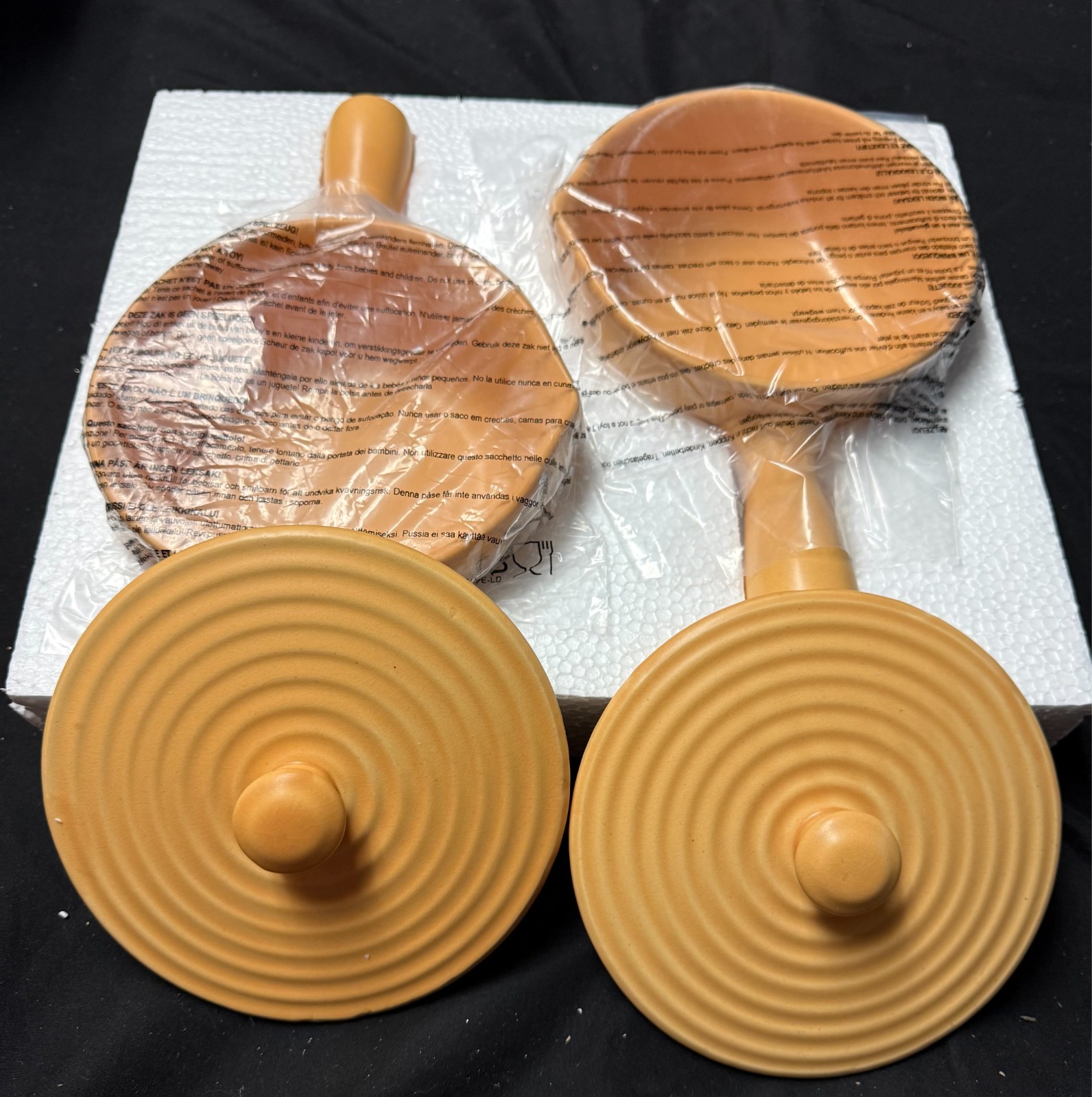 Technique Flame Stovetop Cookware Saucepan Set Mustard 2 Pans w Lids NIB