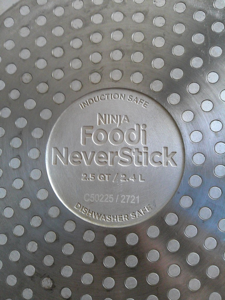 Ninja Foodi NeverStick Premium 2.5-Quart Pot with Matching Glass Lid